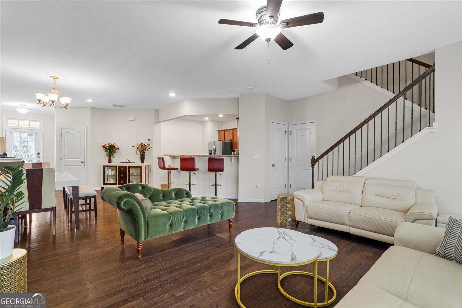 1615 Hampton Oaks Drive