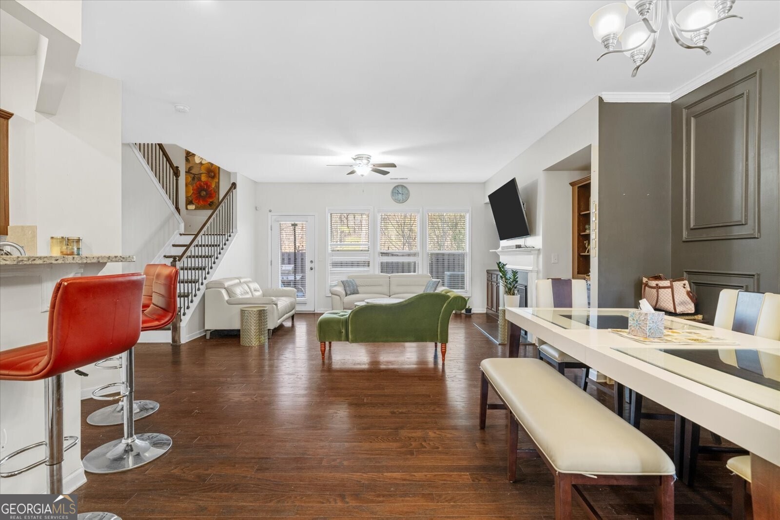 1615 Hampton Oaks Drive