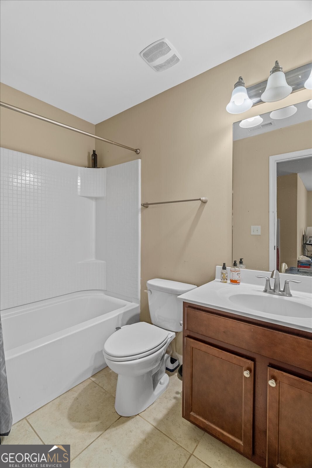 1615 Hampton Oaks Drive