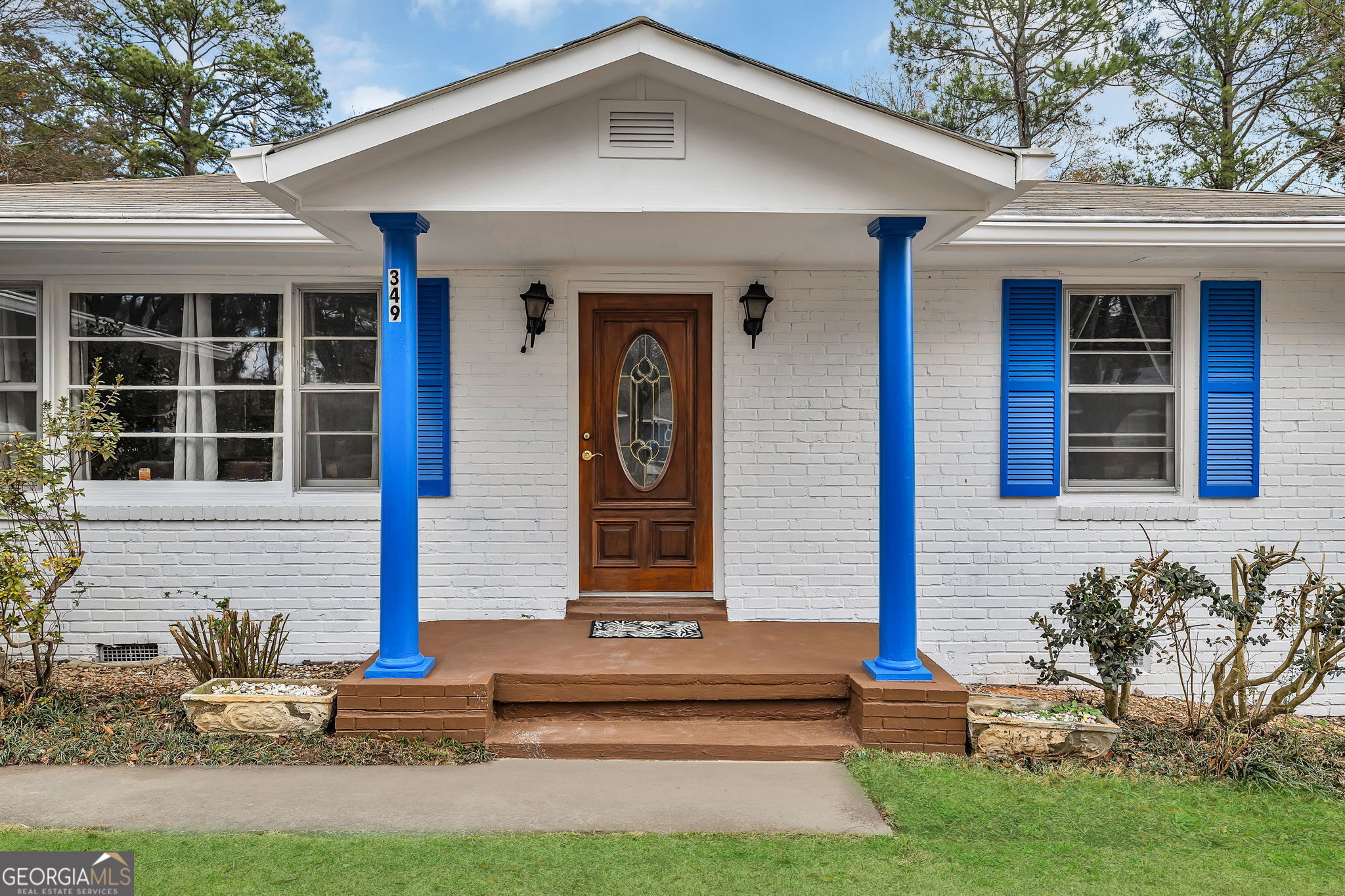 349 Virginia Place SE