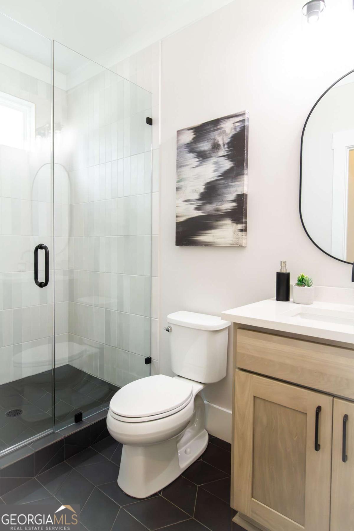 507 Casanova Street SE