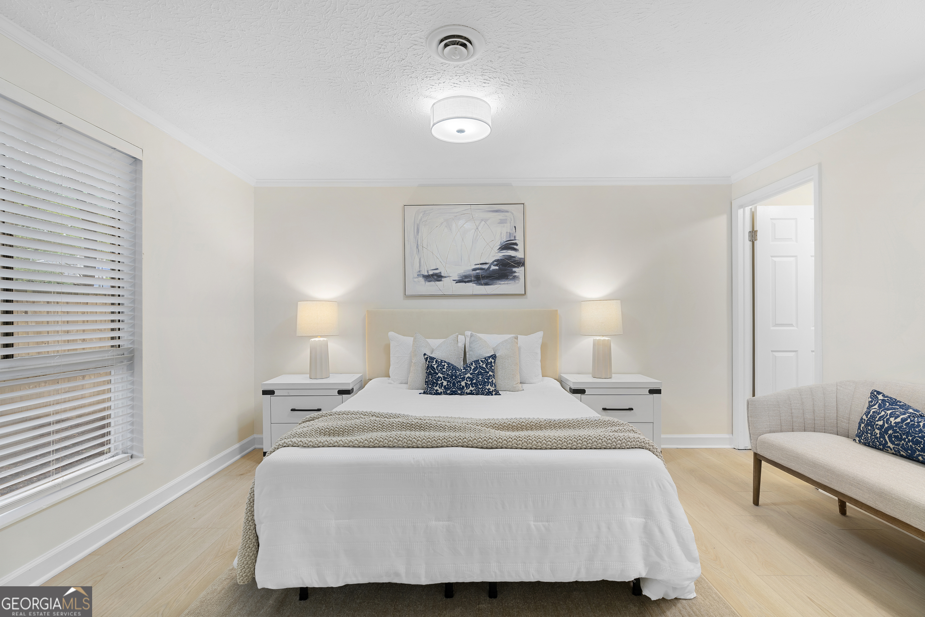 10630 Worthington Hills Manor