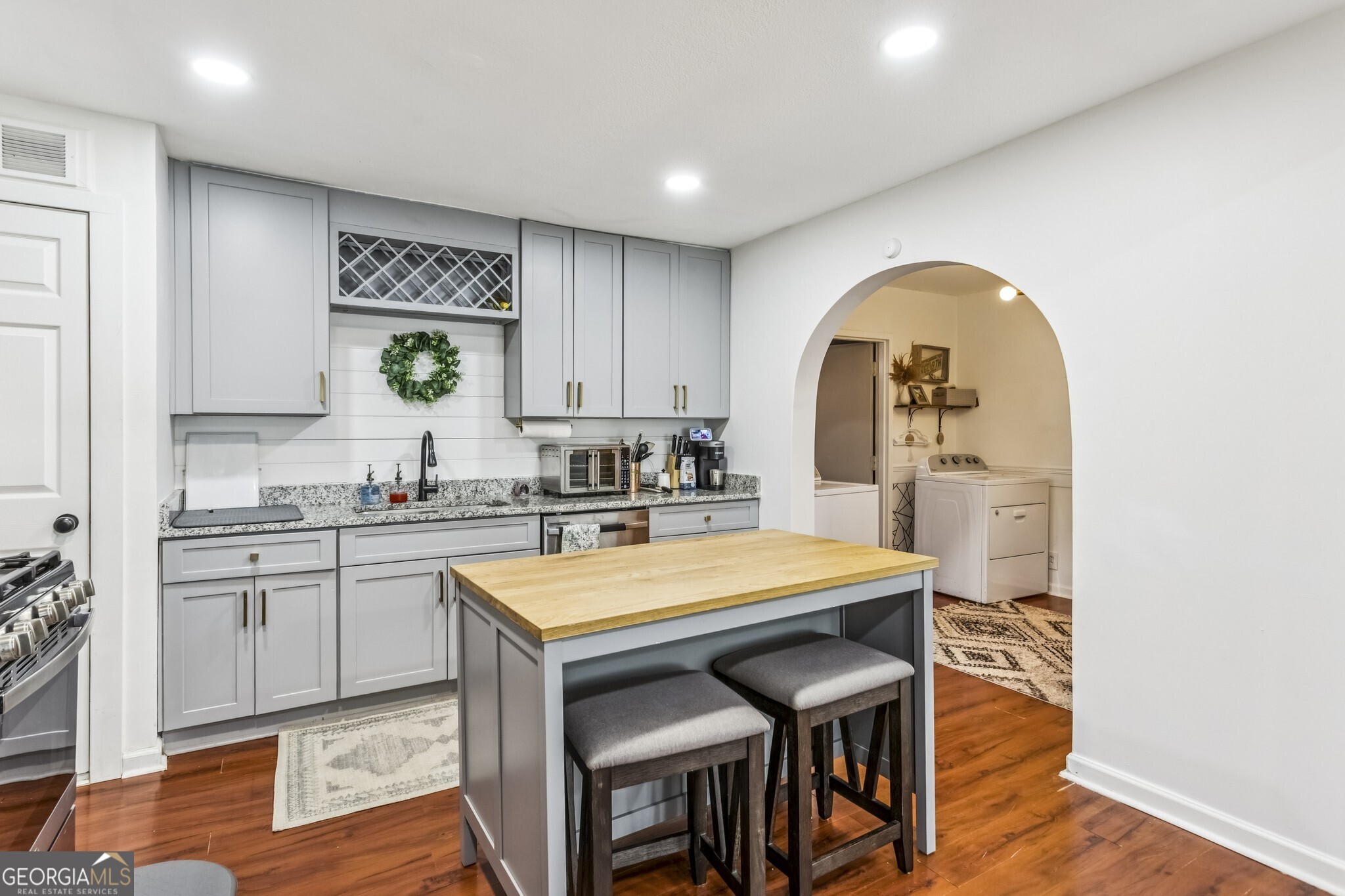 5430 Carol Circle SW