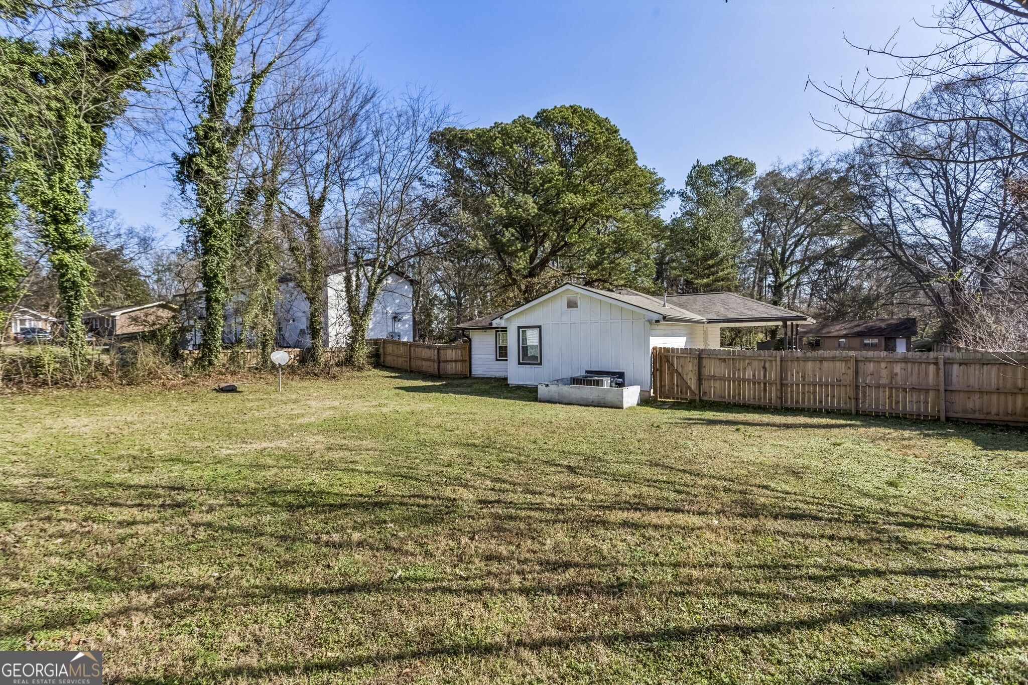 5430 Carol Circle SW