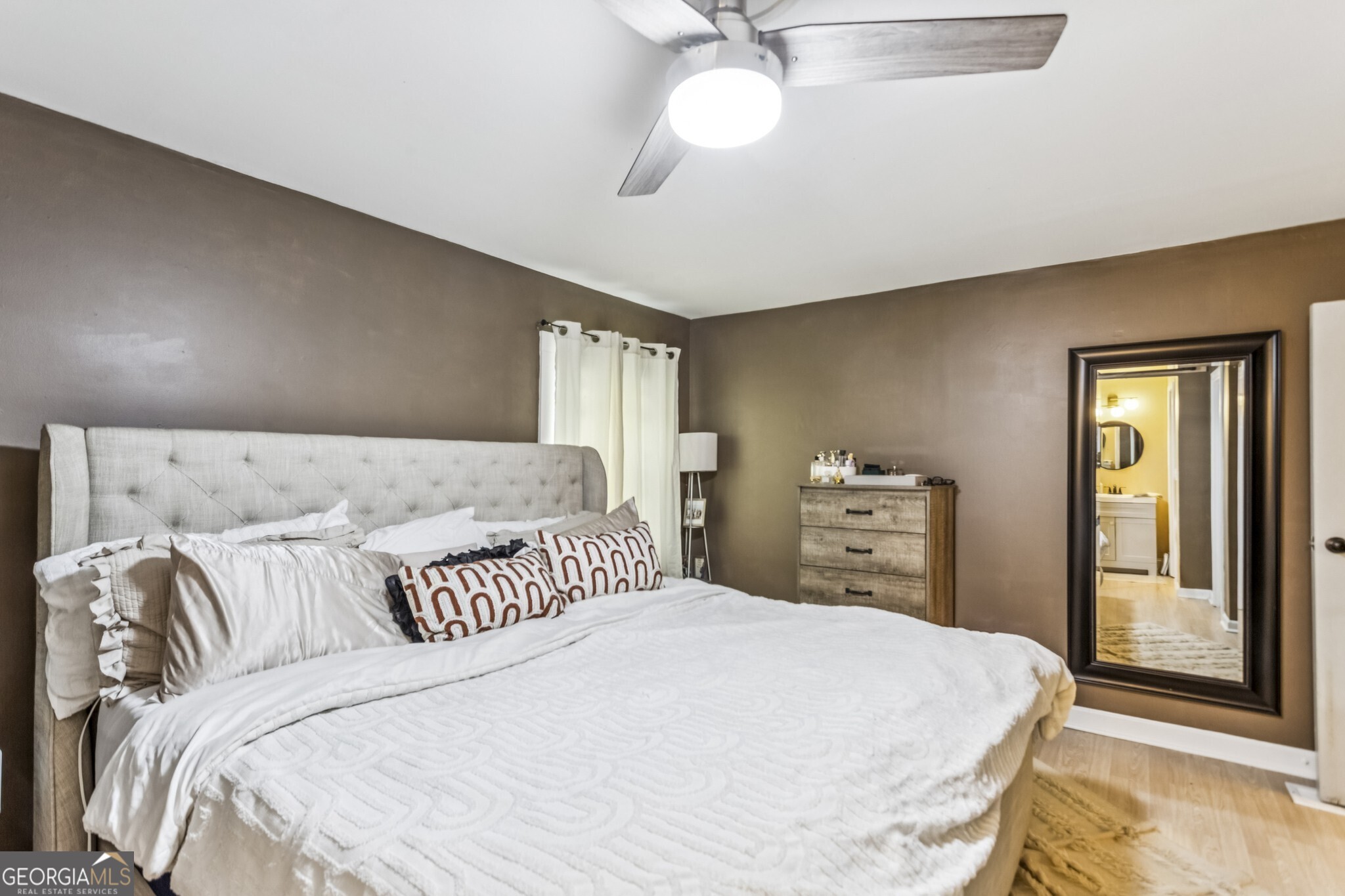 5430 Carol Circle SW