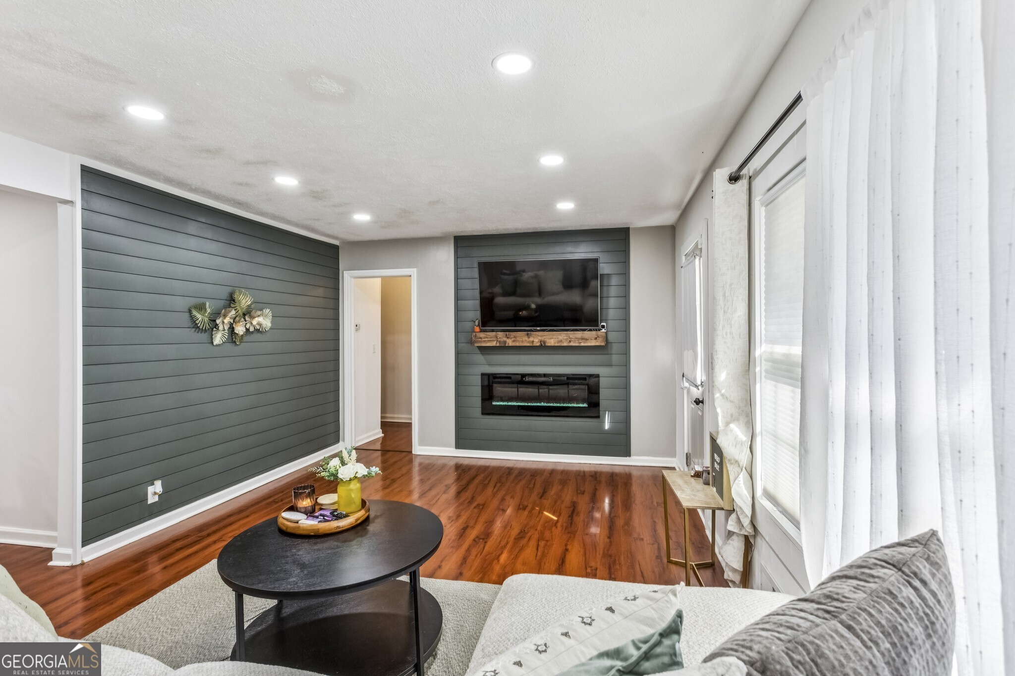 5430 Carol Circle SW