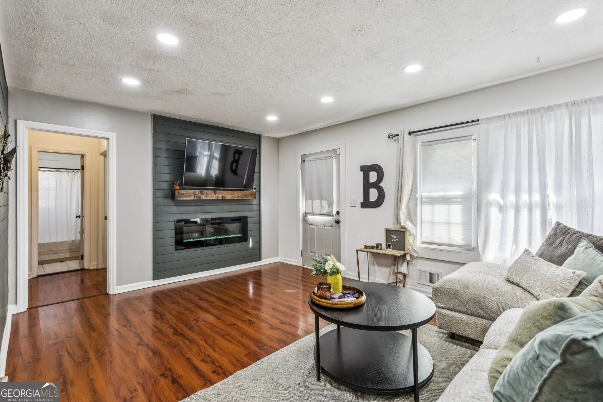 5430 Carol Circle SW