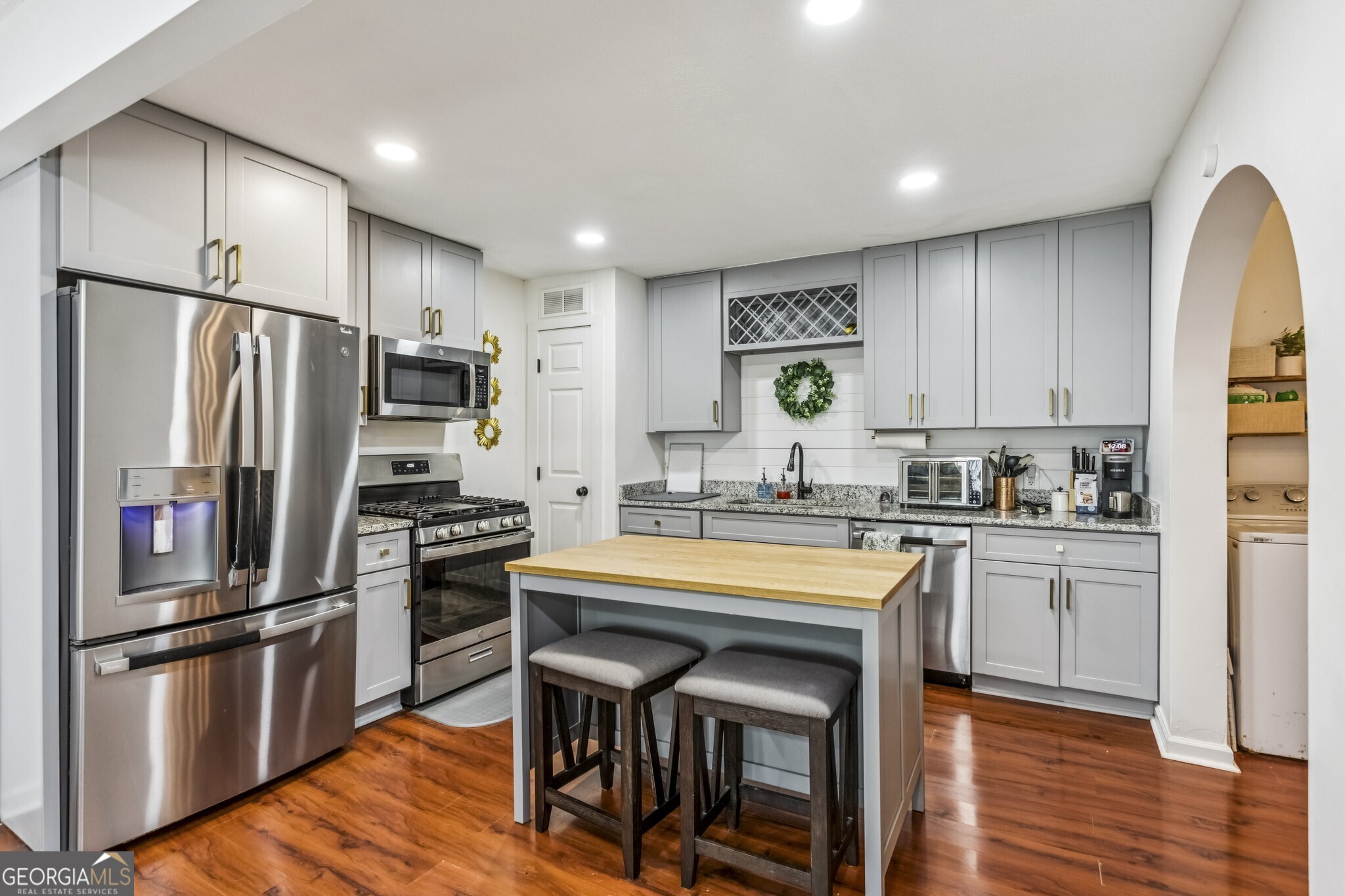 5430 Carol Circle SW