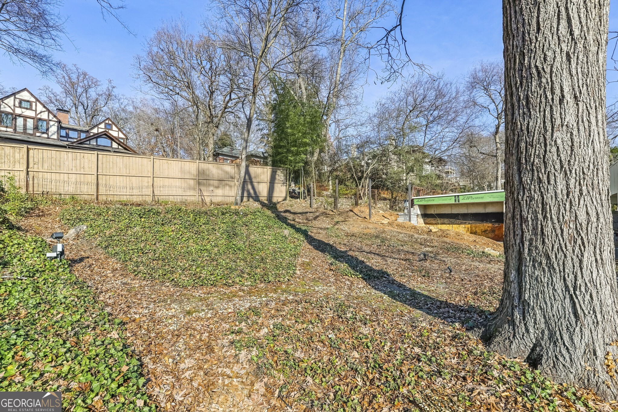 918 Glen Arden Way NE