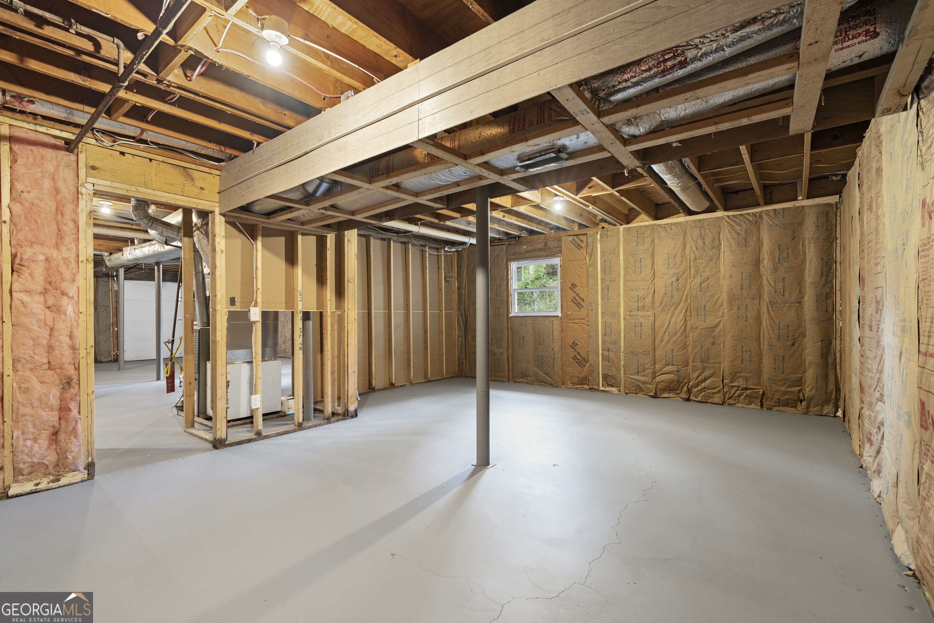 767 Starmist Court NE