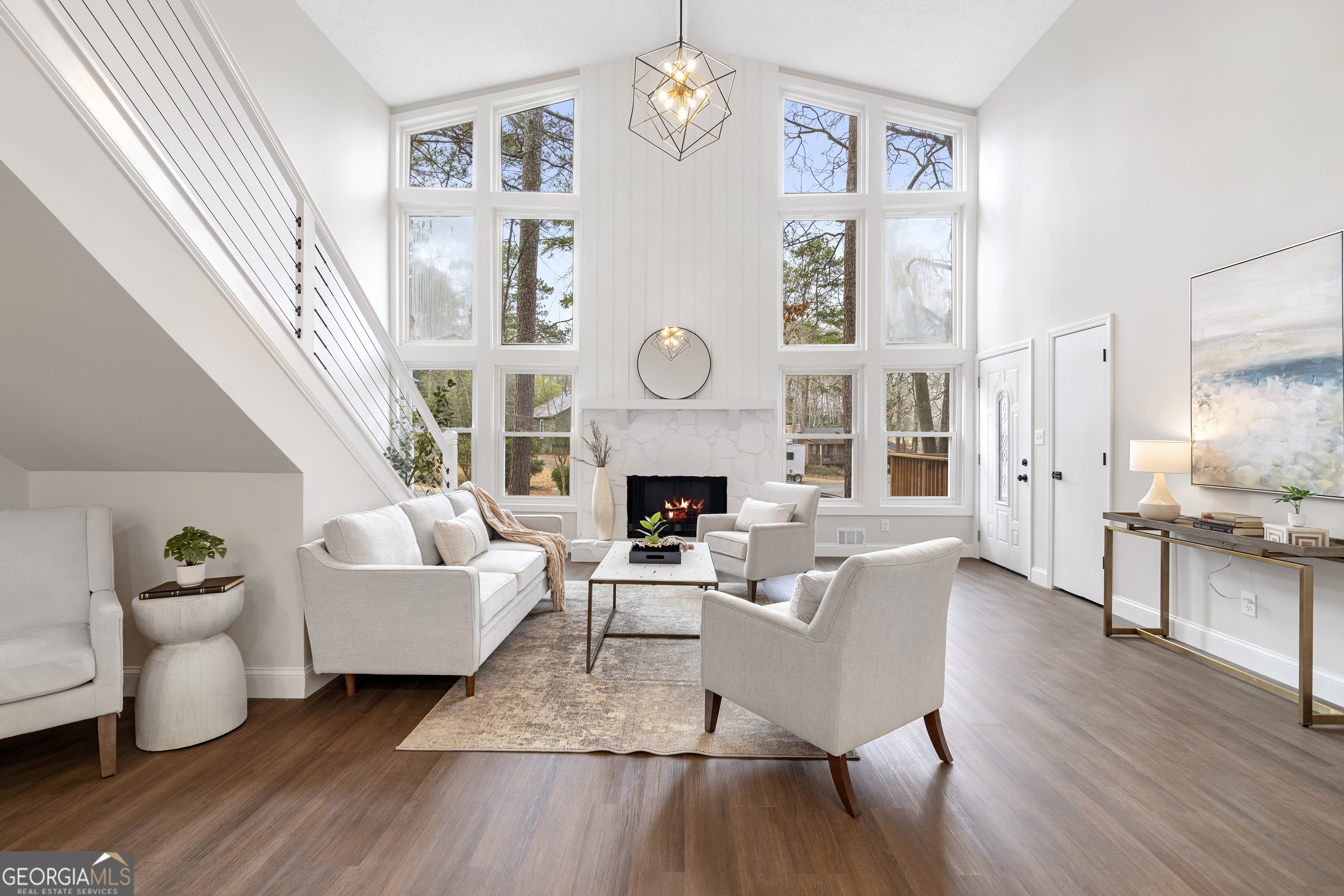 767 Starmist Court NE