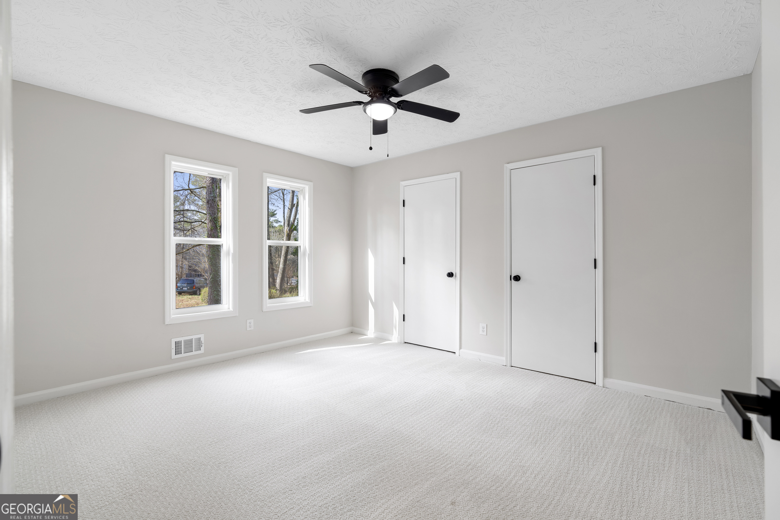 767 Starmist Court NE