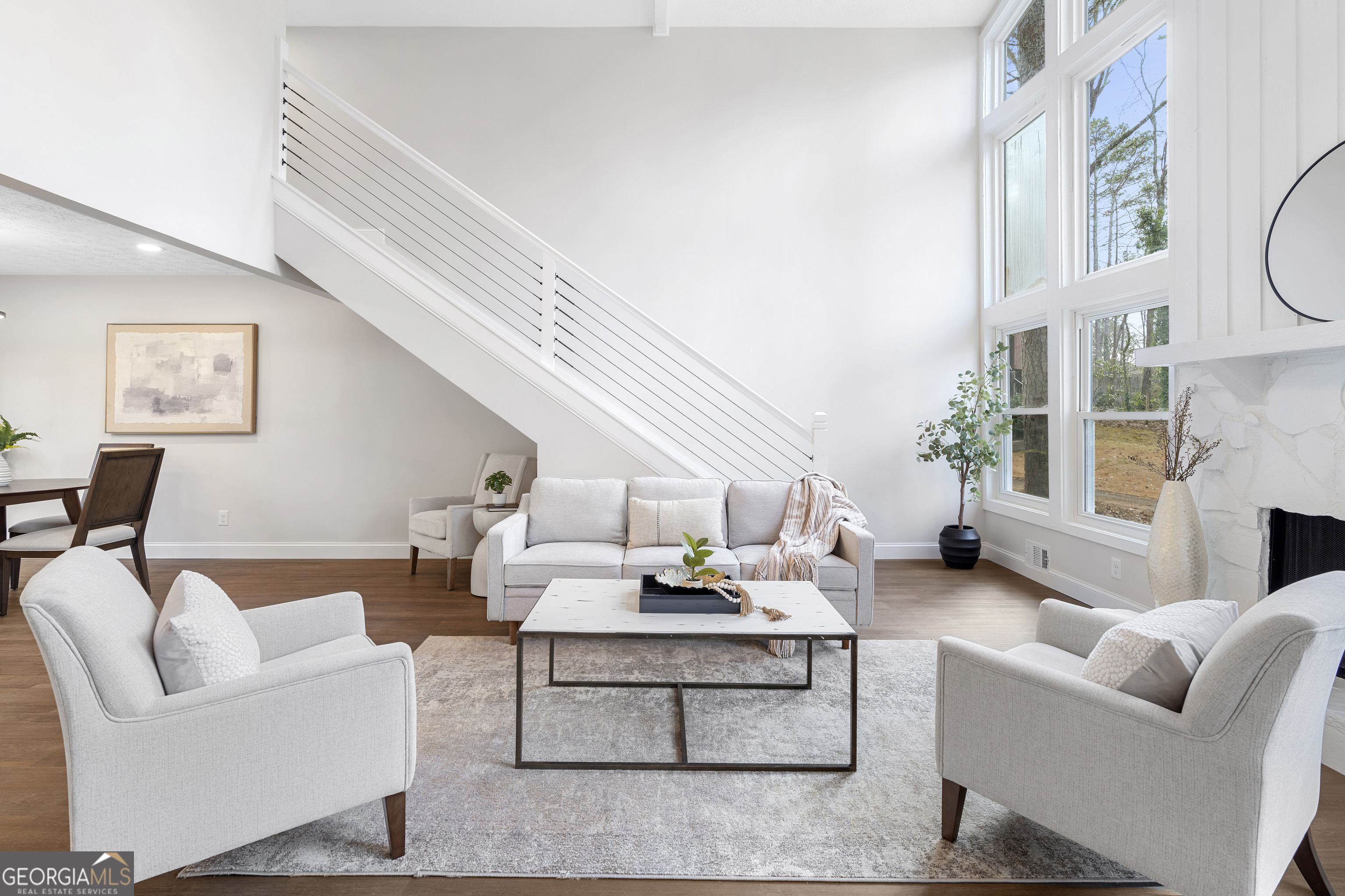 767 Starmist Court NE