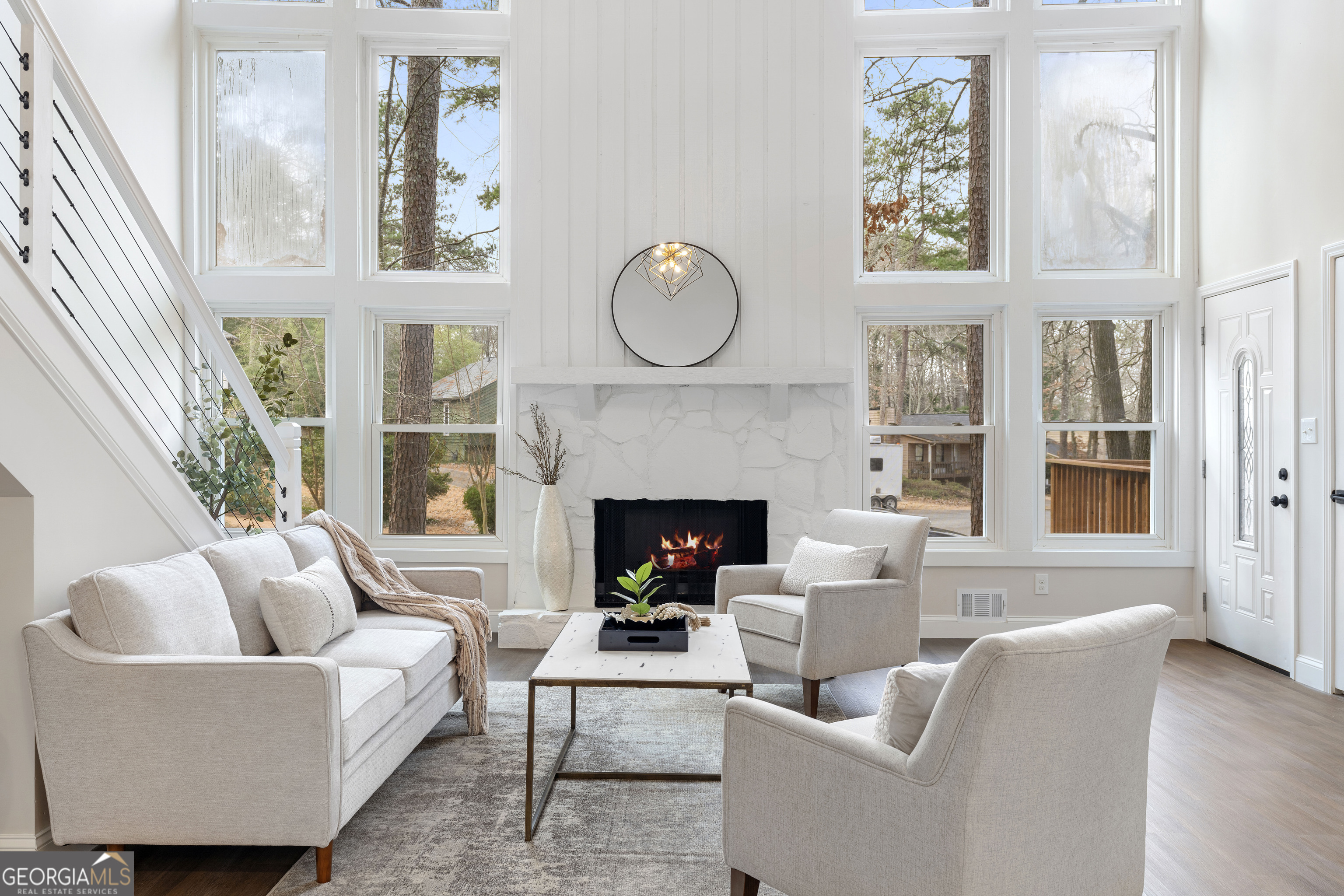 767 Starmist Court NE