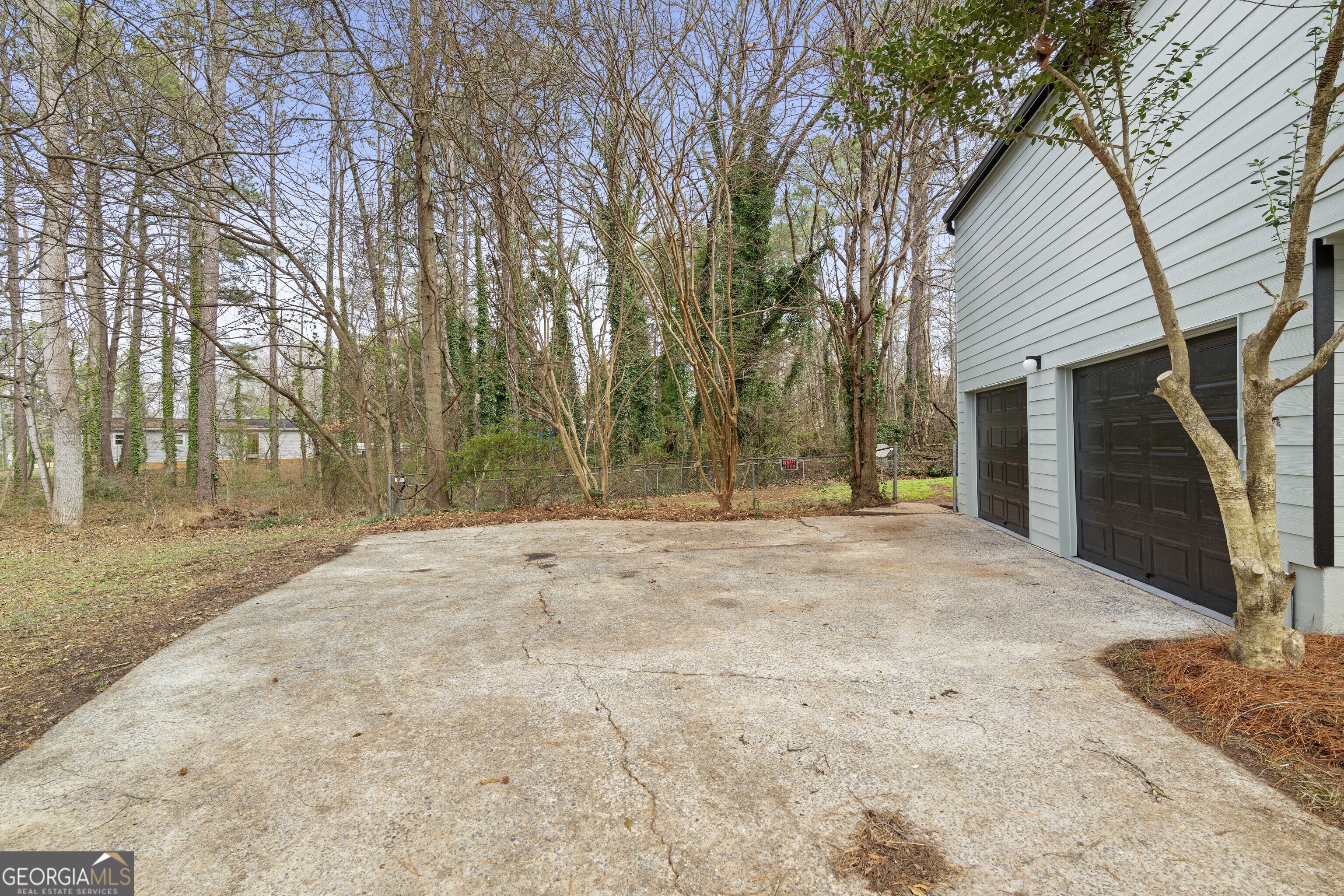 767 Starmist Court NE