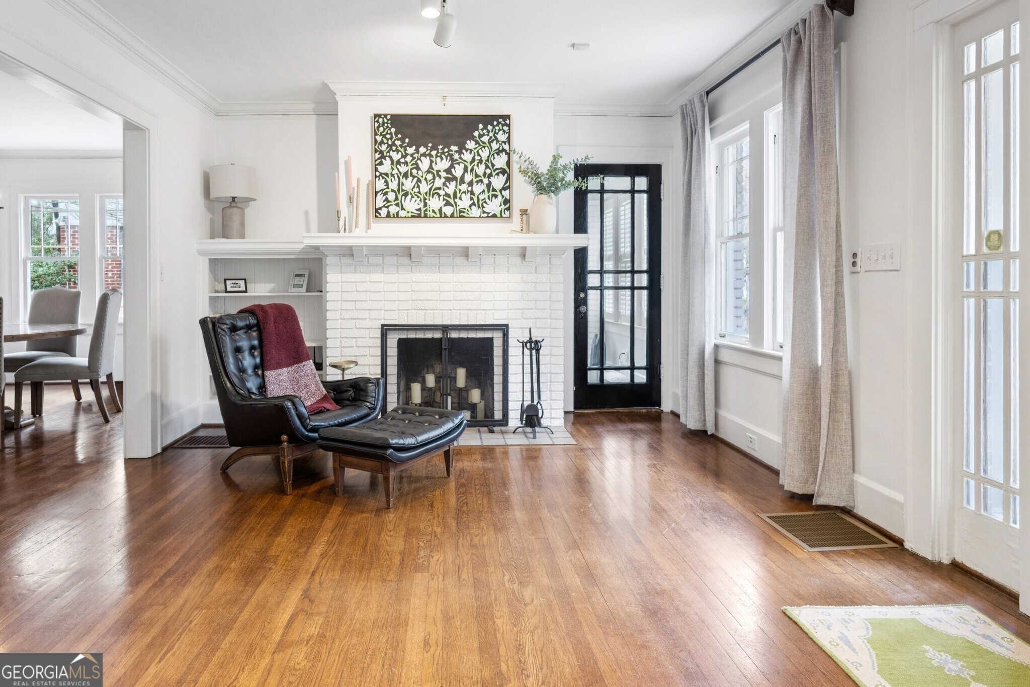 1229 Cameron Court NE