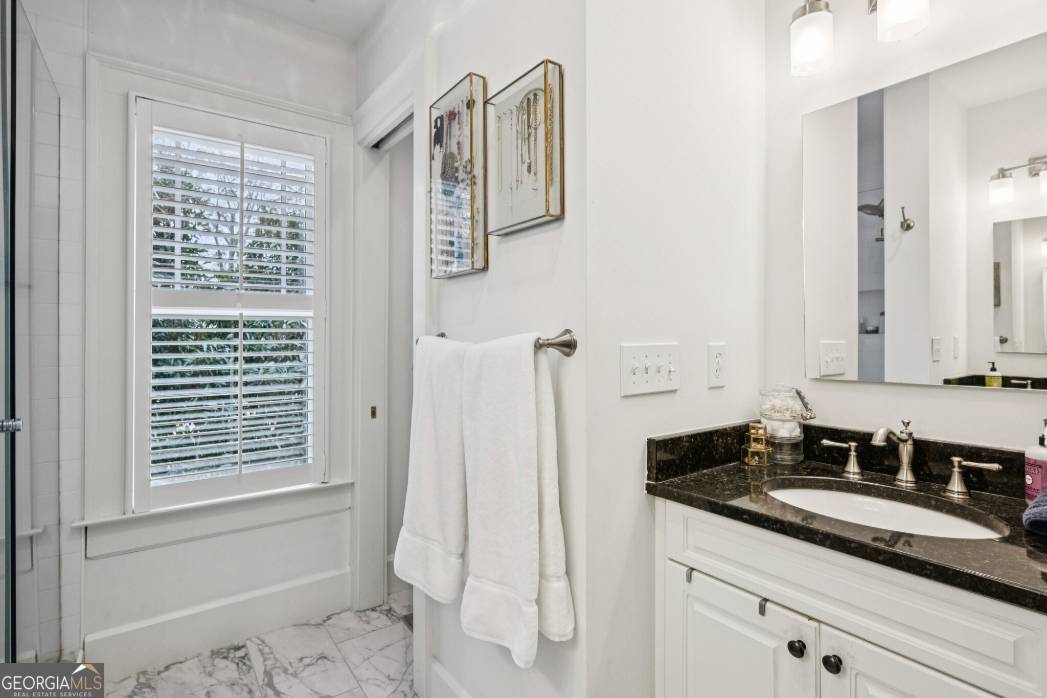 1229 Cameron Court NE