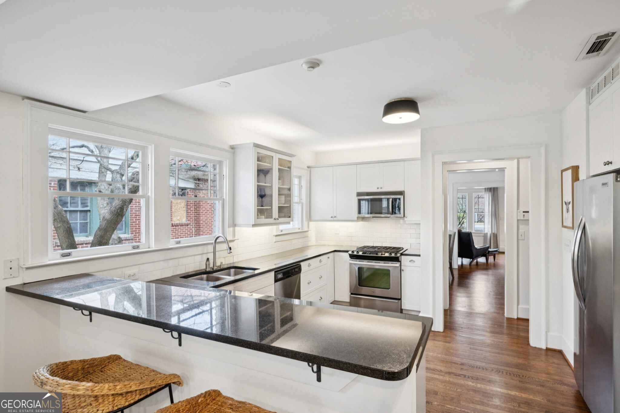 1229 Cameron Court NE