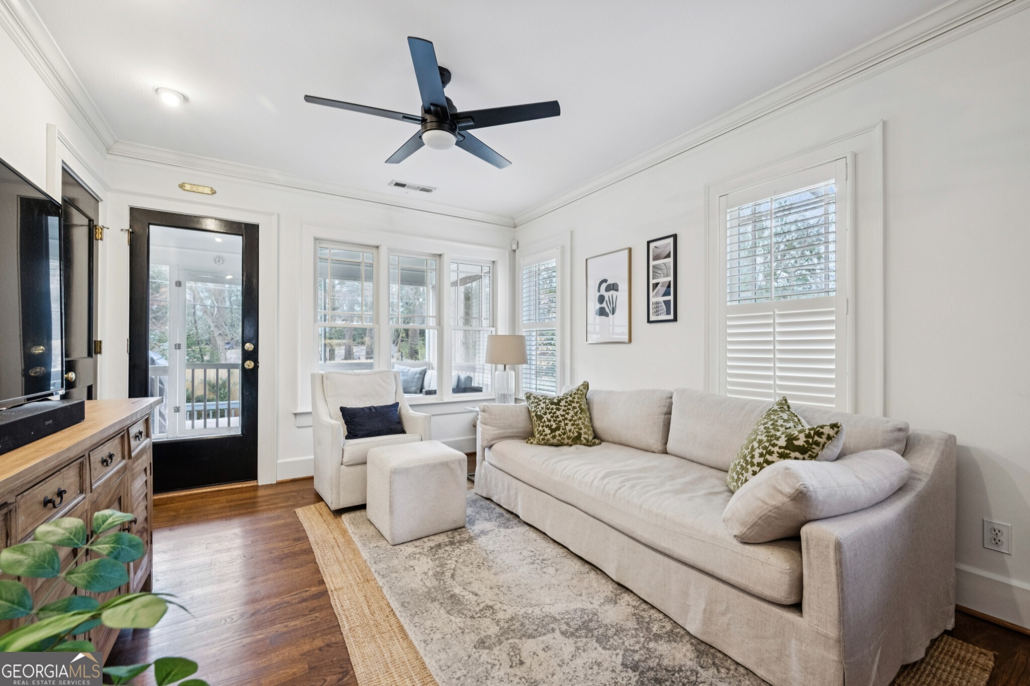 1229 Cameron Court NE