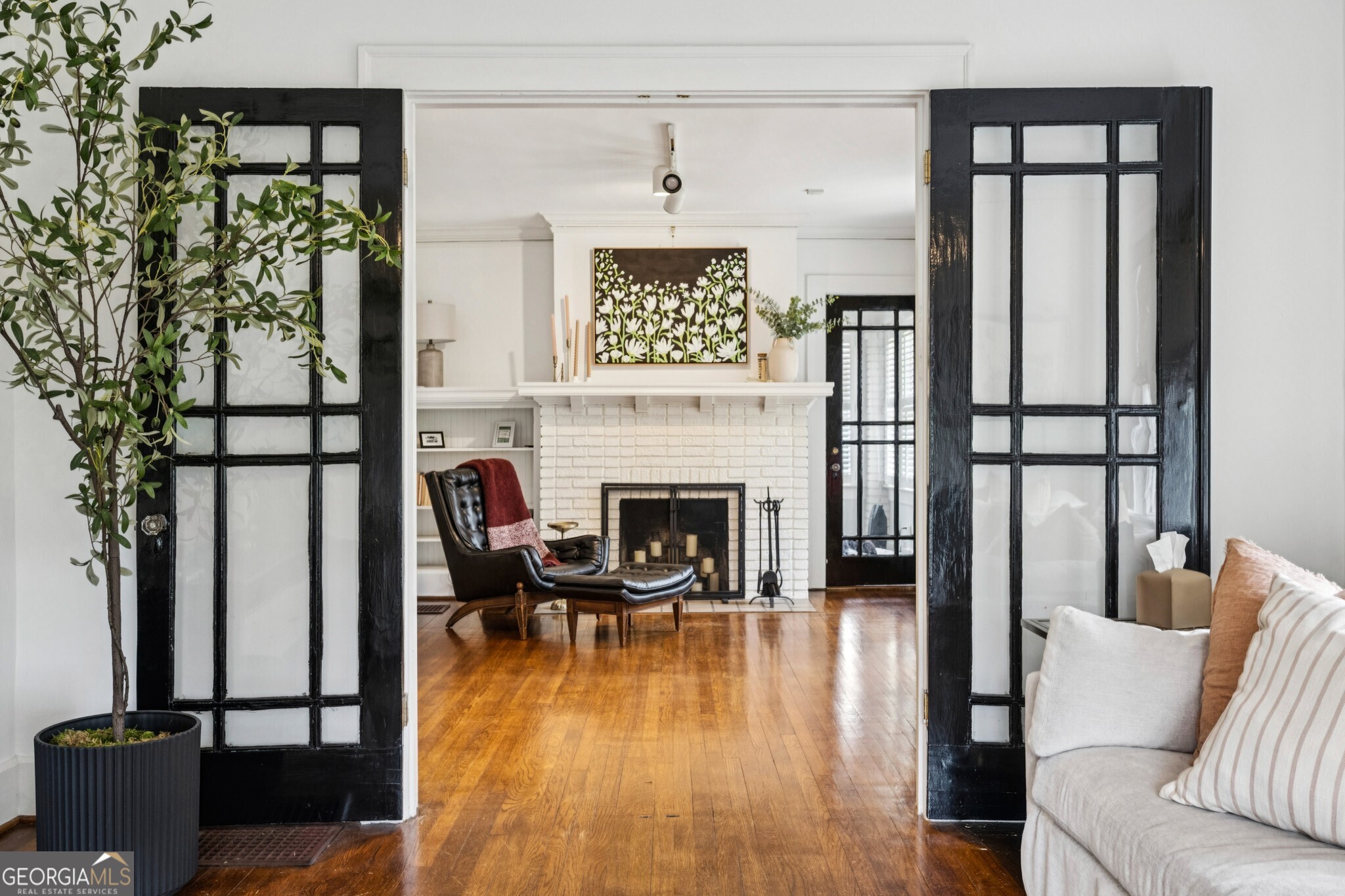 1229 Cameron Court NE