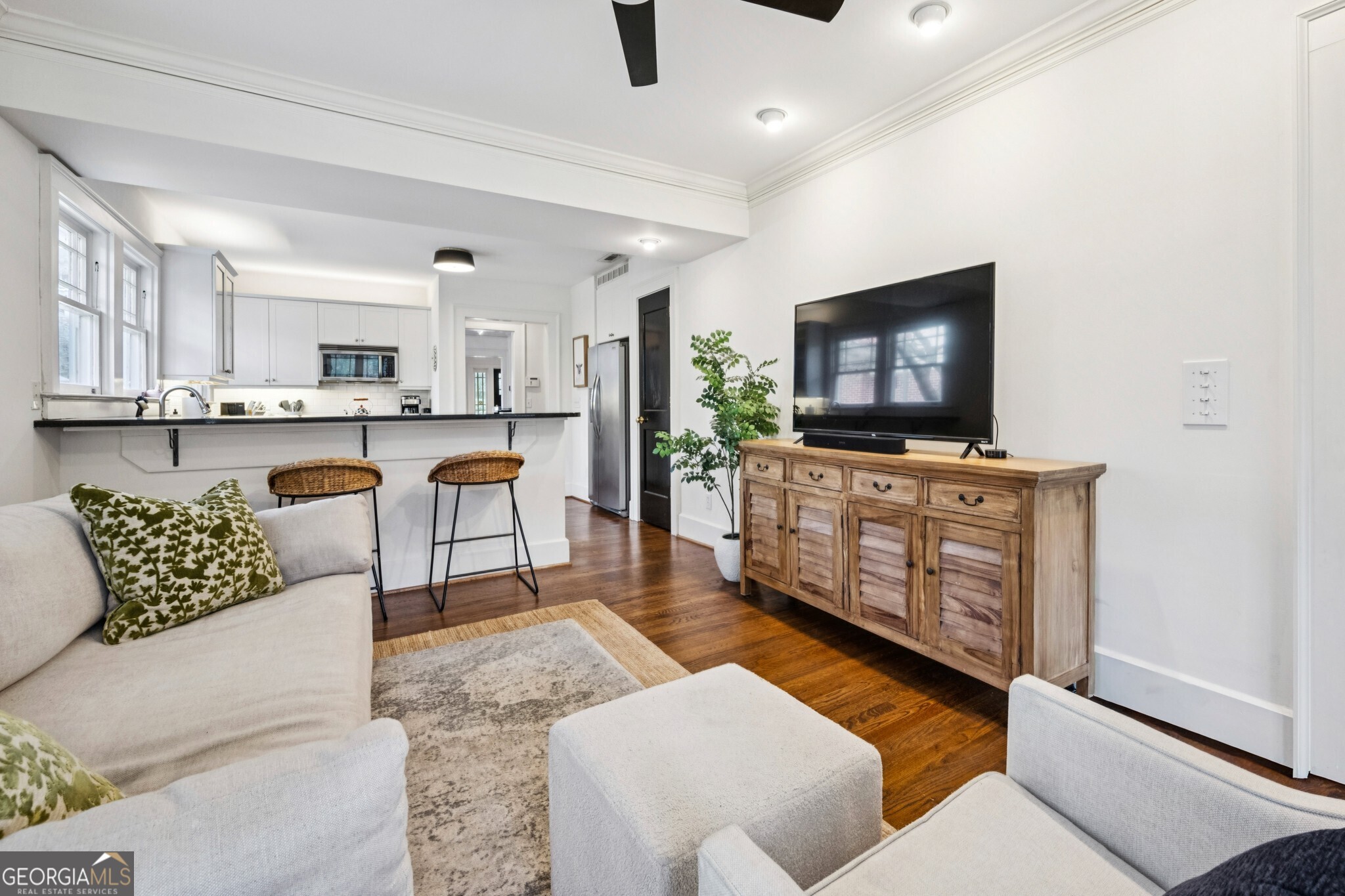 1229 Cameron Court NE