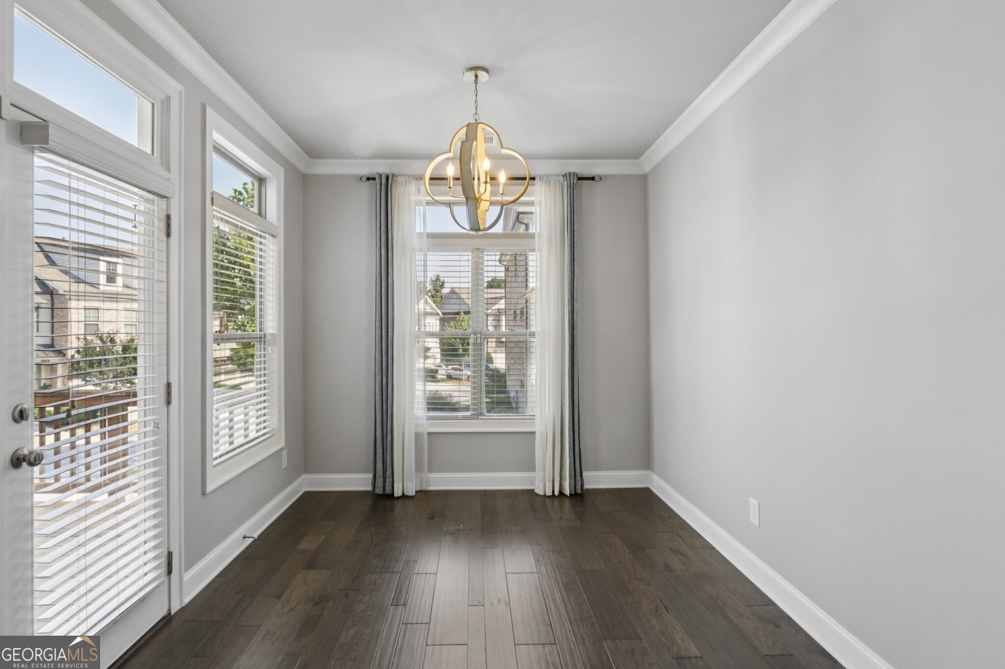 3899 Glenview Club Lane