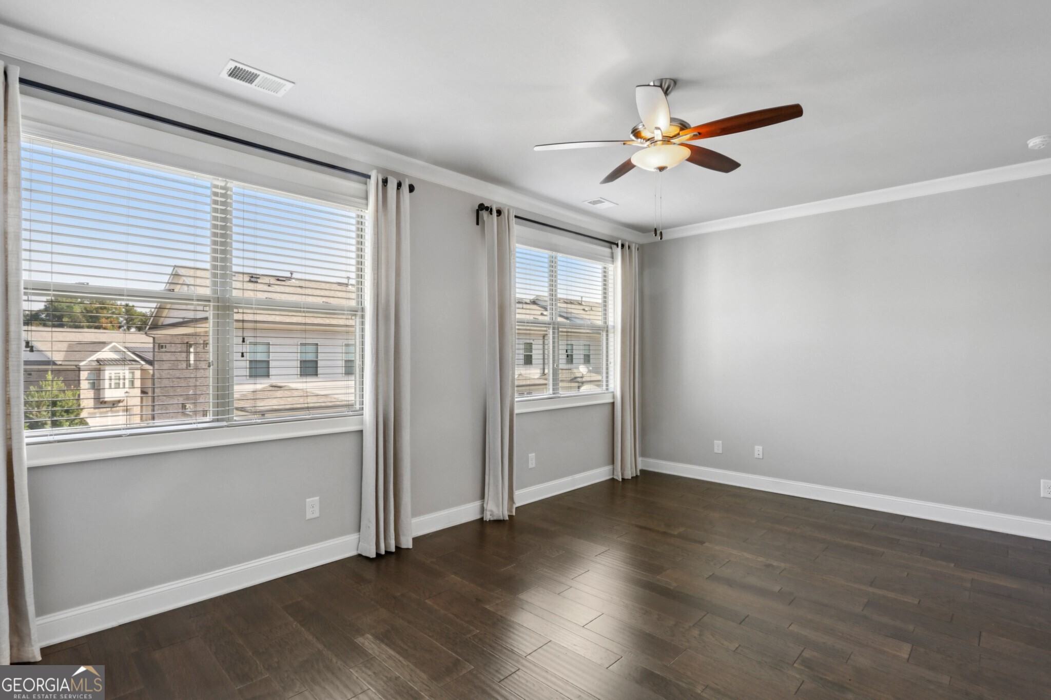 3899 Glenview Club Lane