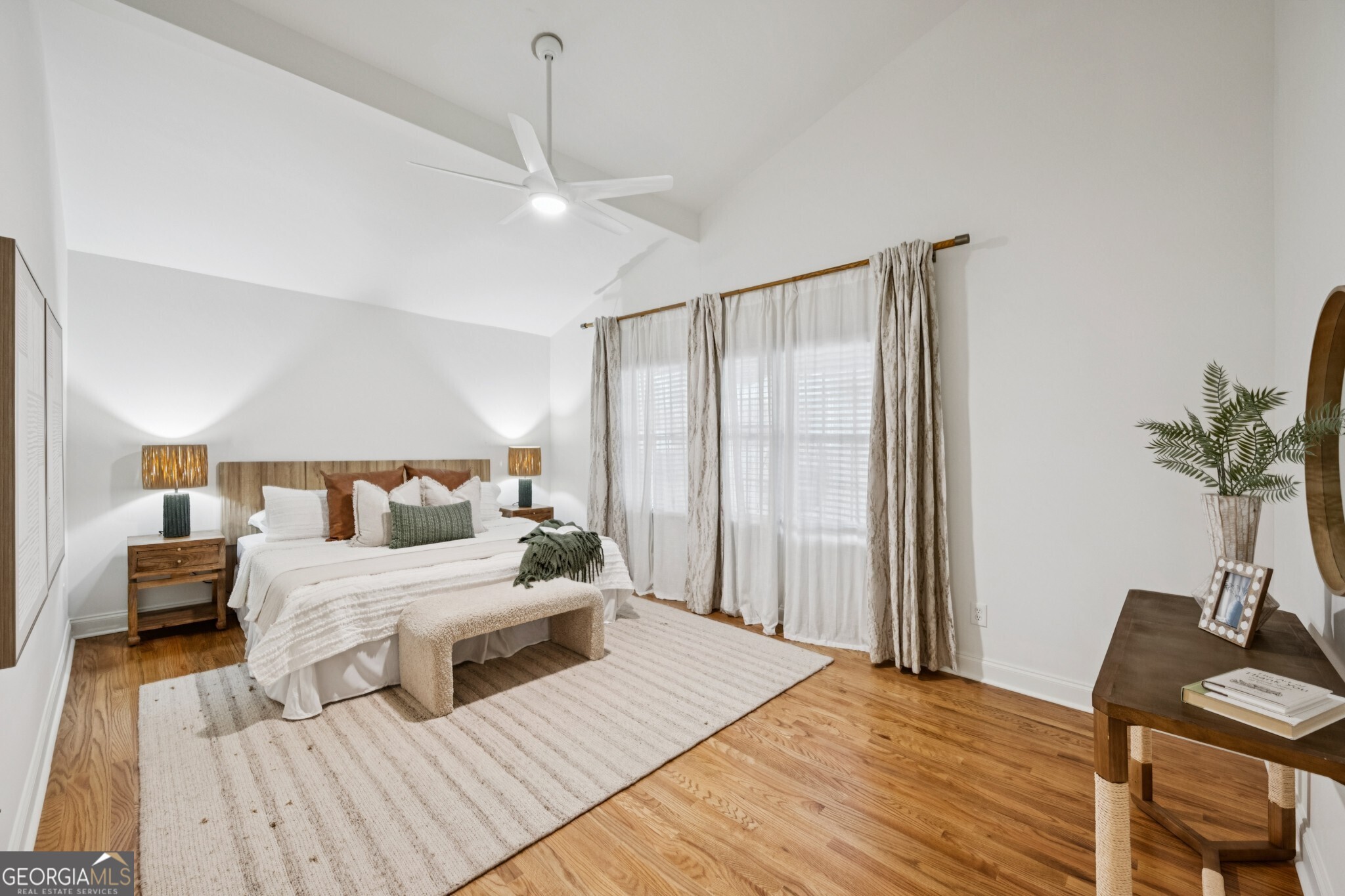 734 Woodson Street SE