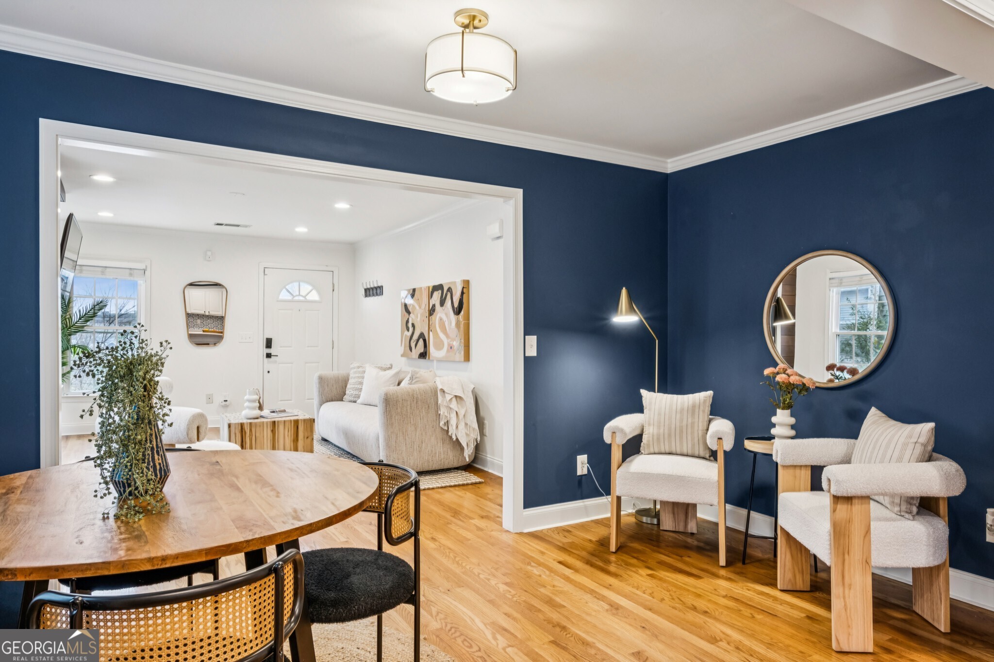 734 Woodson Street SE