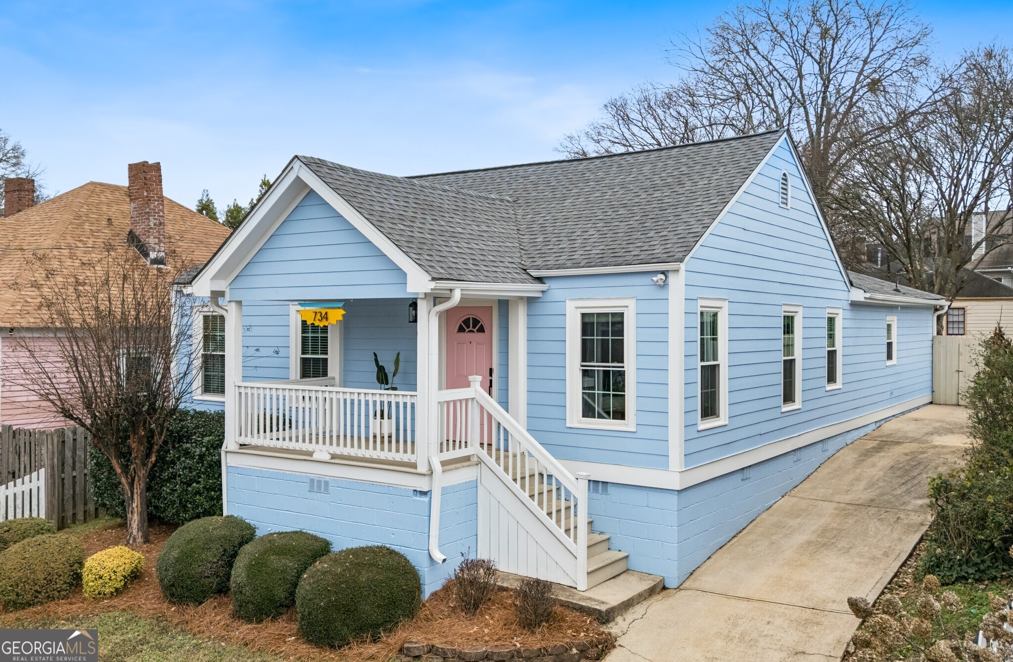 734 Woodson Street SE