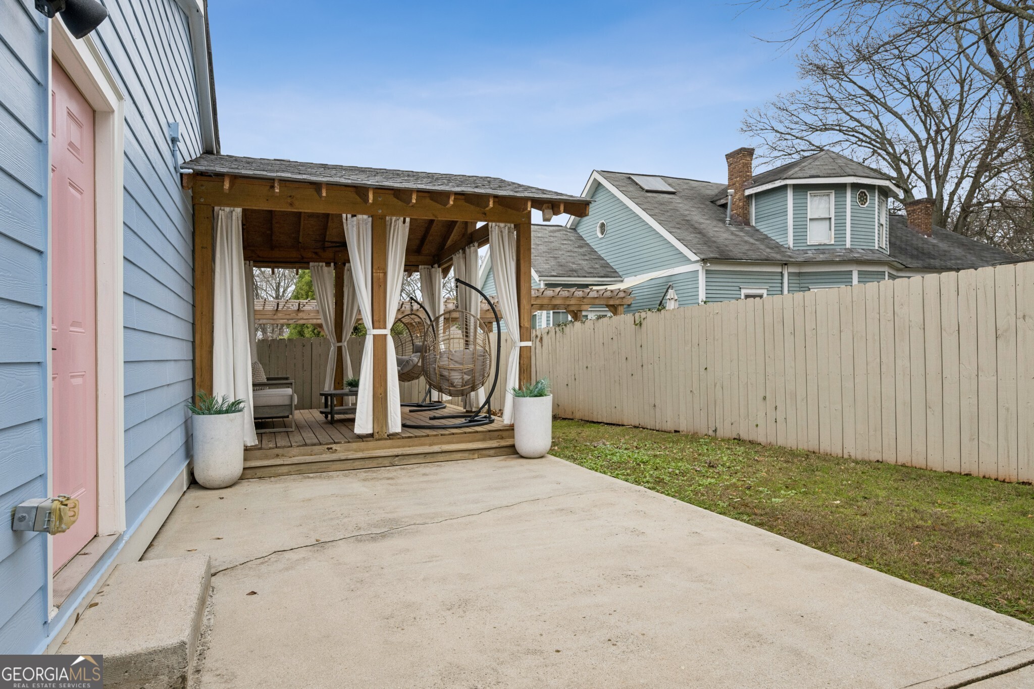 734 Woodson Street SE