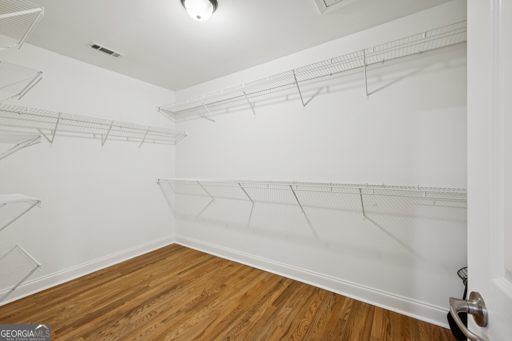 734 Woodson Street SE