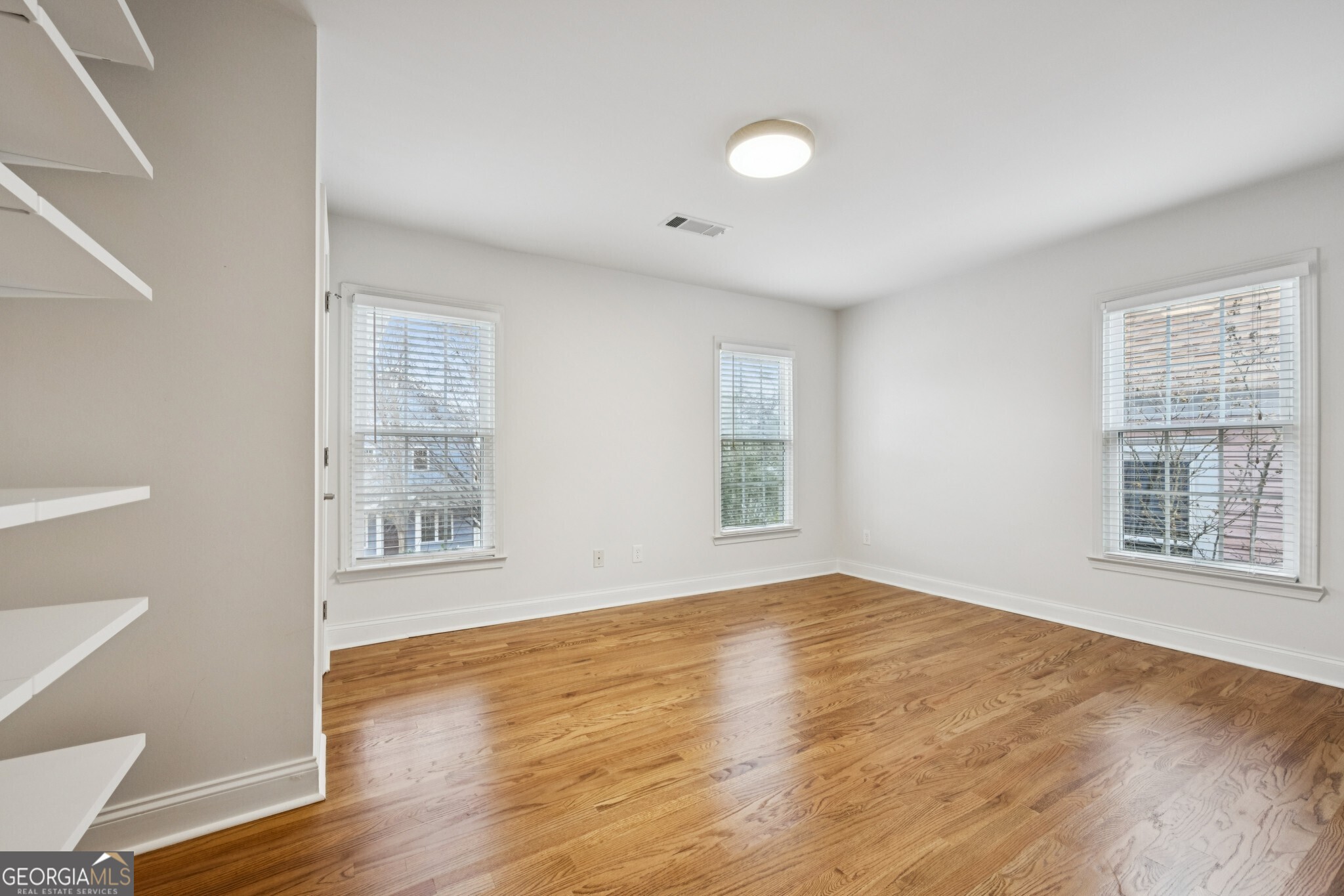 734 Woodson Street SE