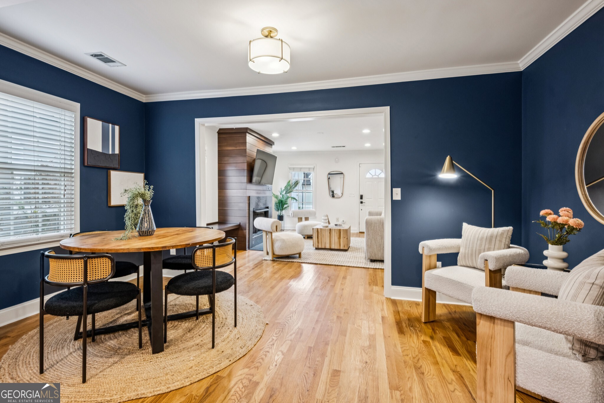 734 Woodson Street SE