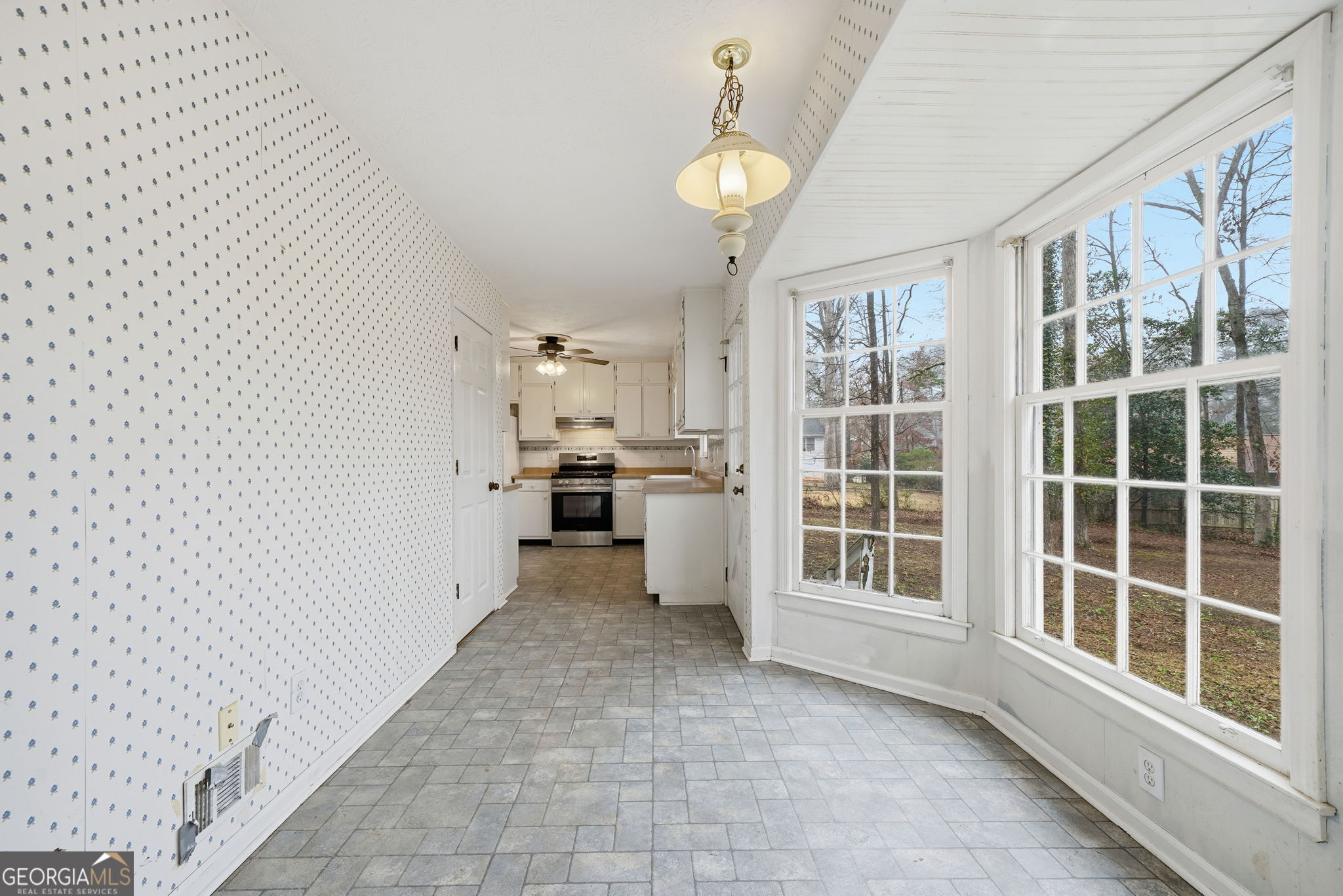 1715 Hidden Hollow Court SW