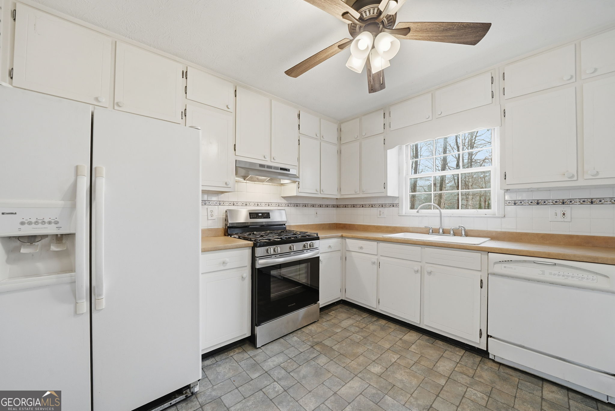 1715 Hidden Hollow Court SW