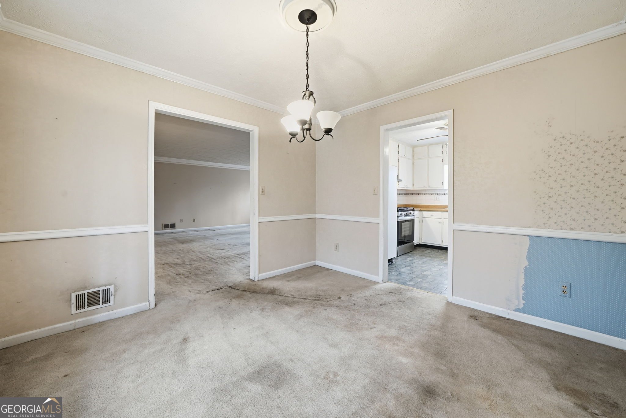 1715 Hidden Hollow Court SW