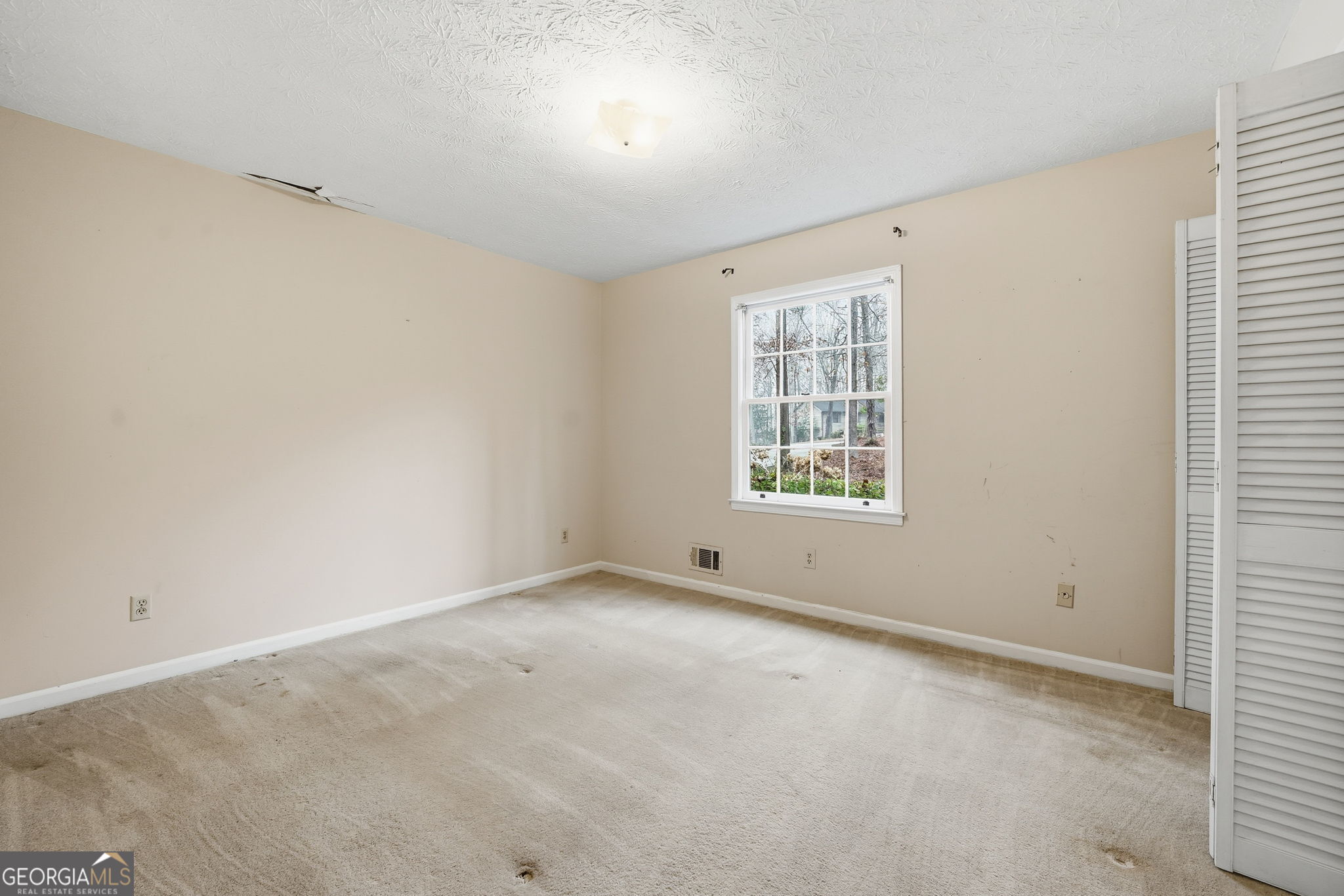 1715 Hidden Hollow Court SW