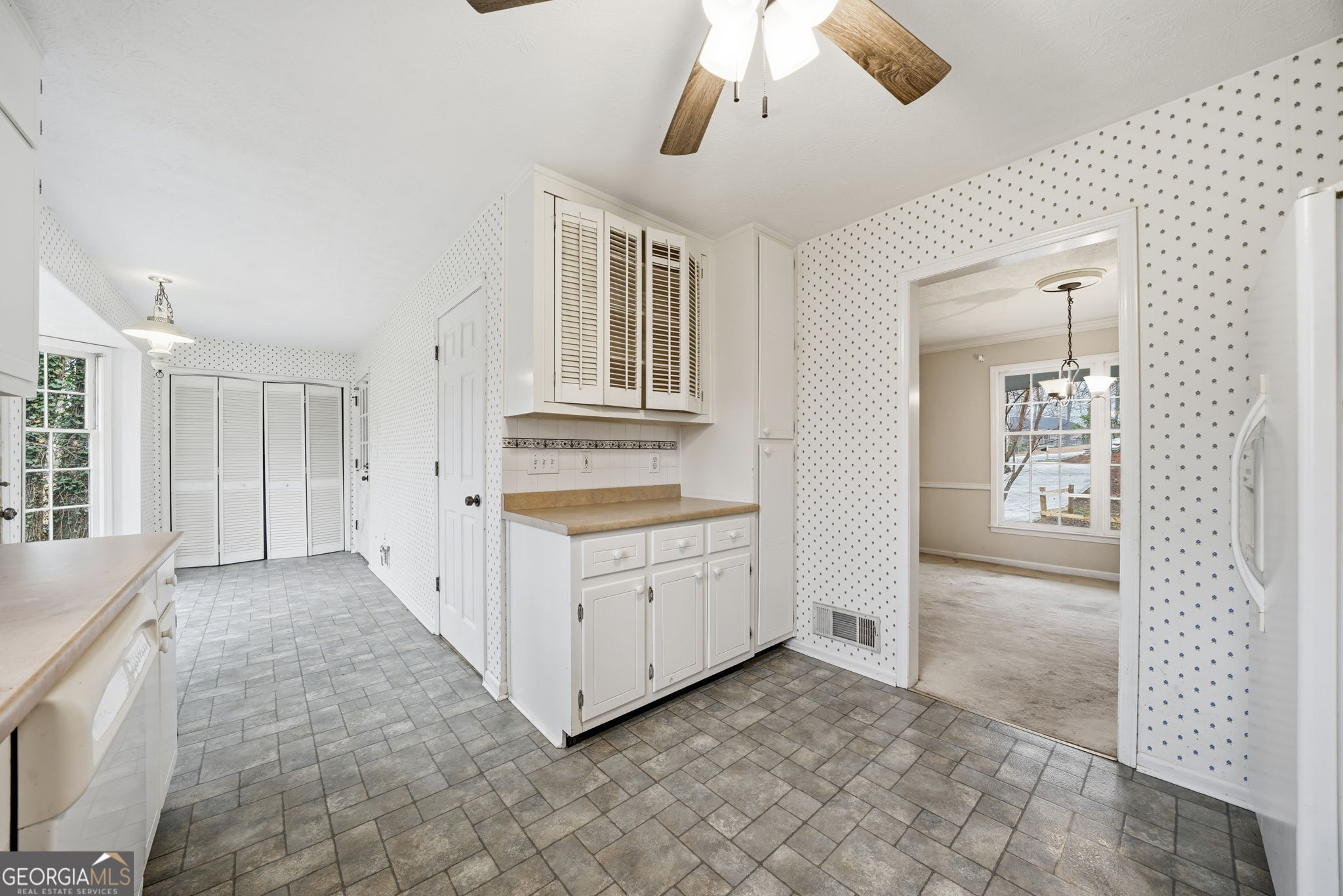 1715 Hidden Hollow Court SW