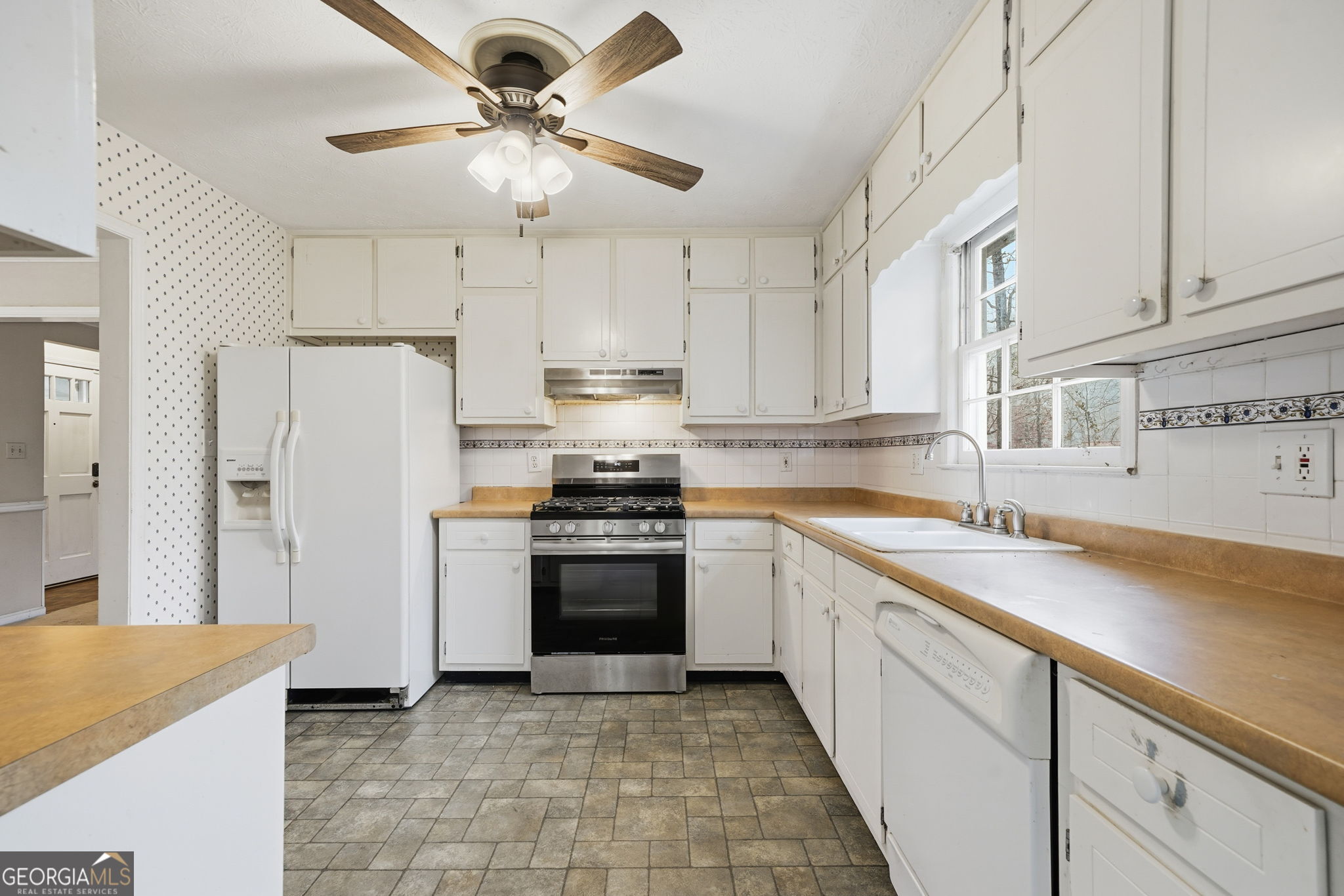 1715 Hidden Hollow Court SW