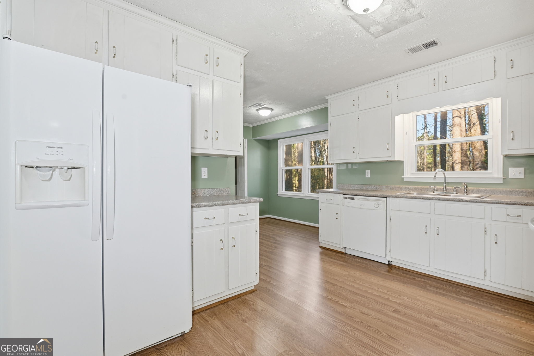 566 Sugar Valley Lane SE