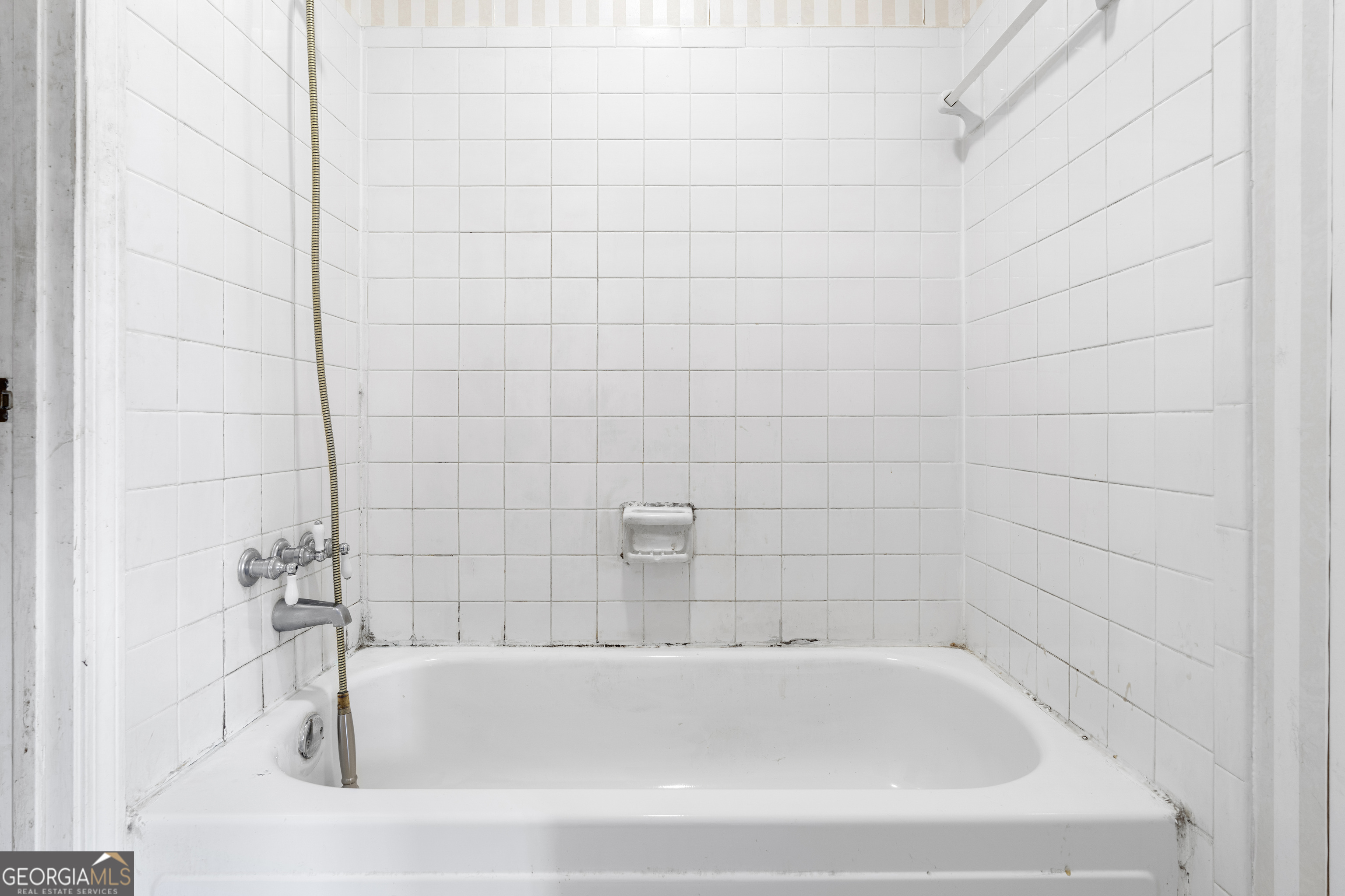 1548 Sprayberry Drive