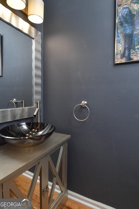 371 Woodward Avenue SE