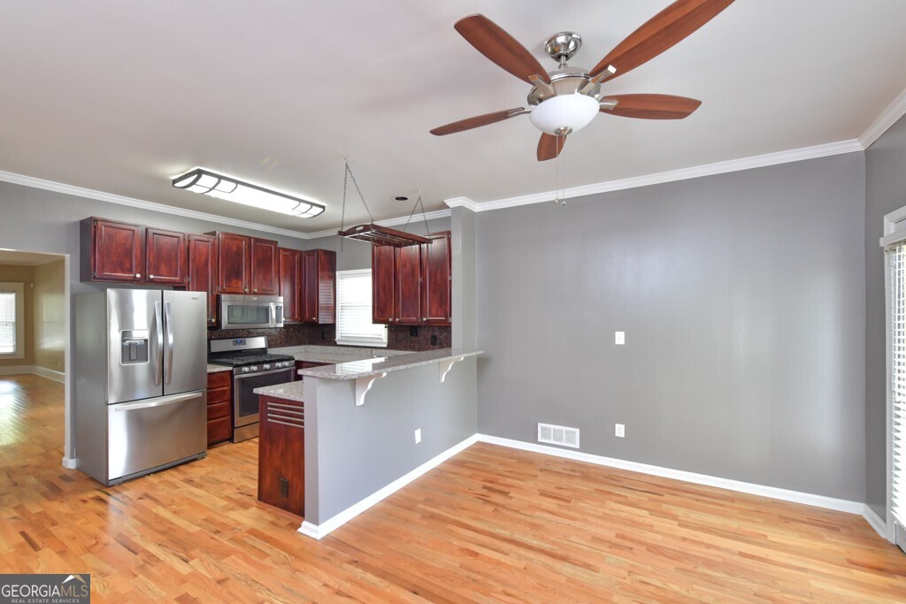 371 Woodward Avenue SE