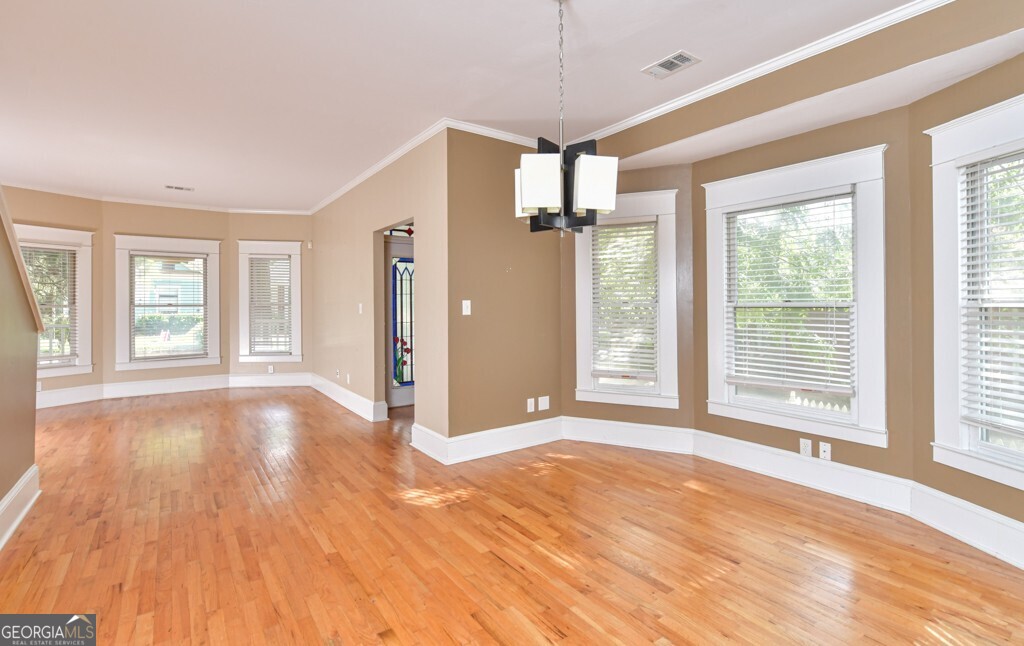 371 Woodward Avenue SE