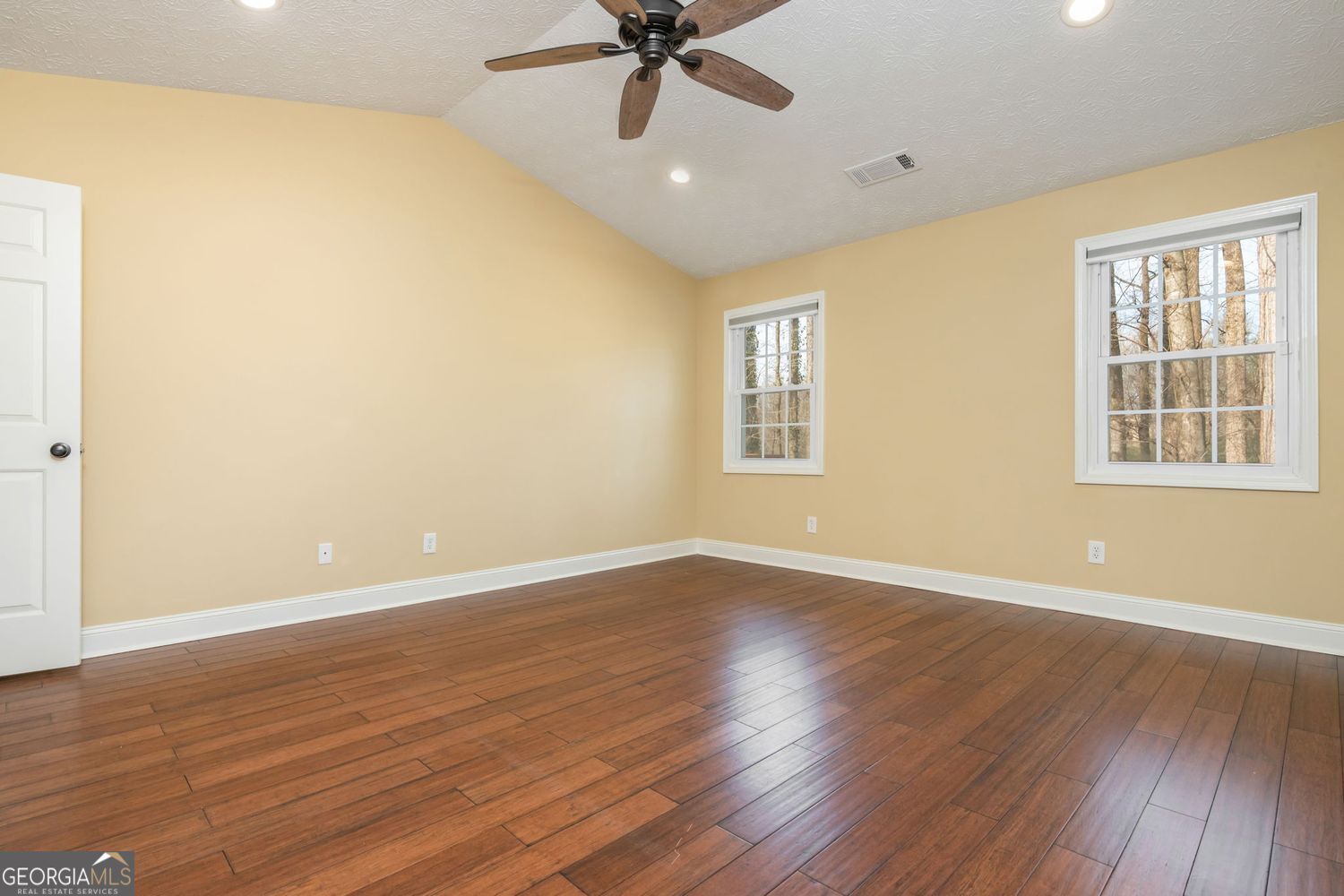 4207 Harris Ridge Court