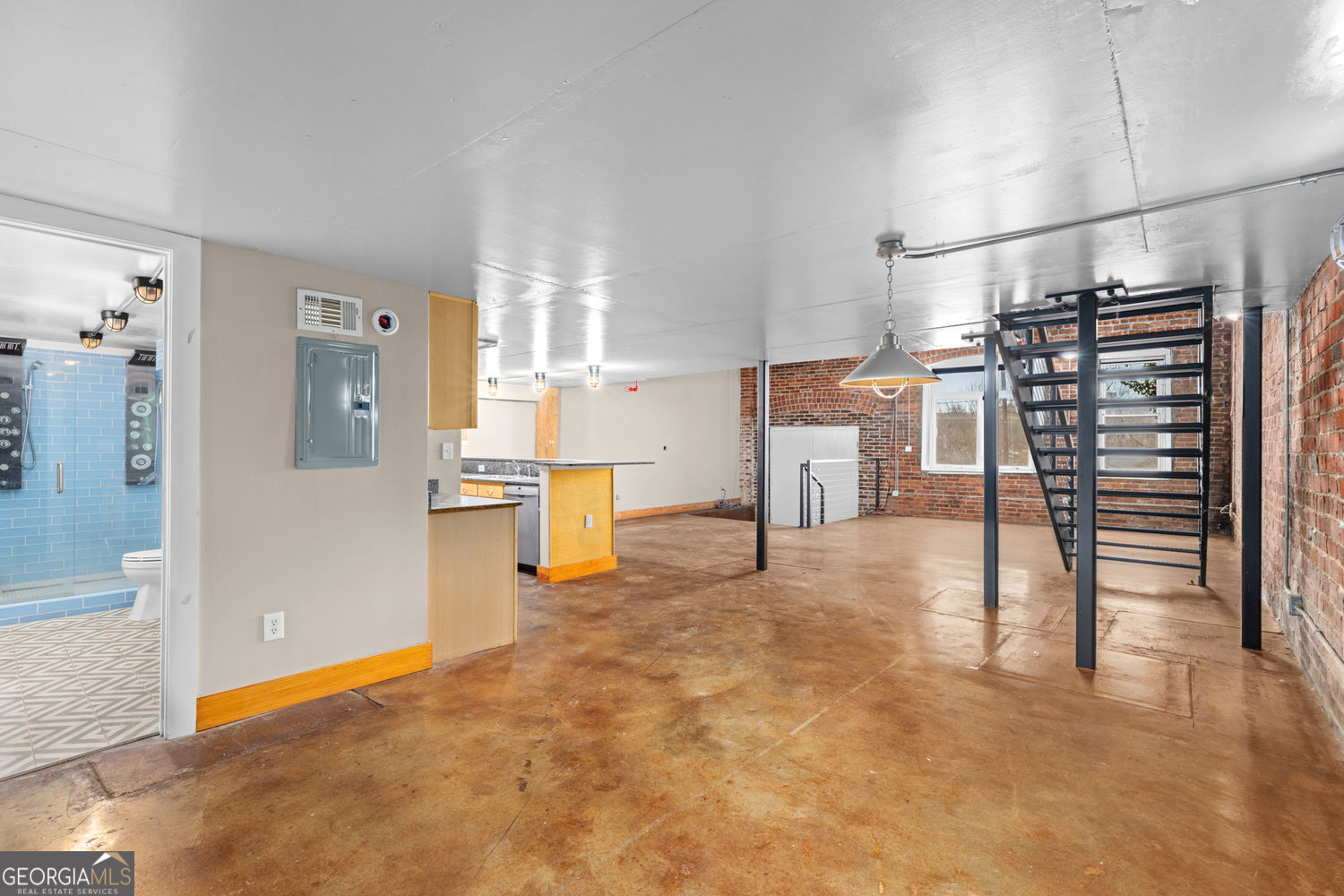 644 Wells Street SW # 16