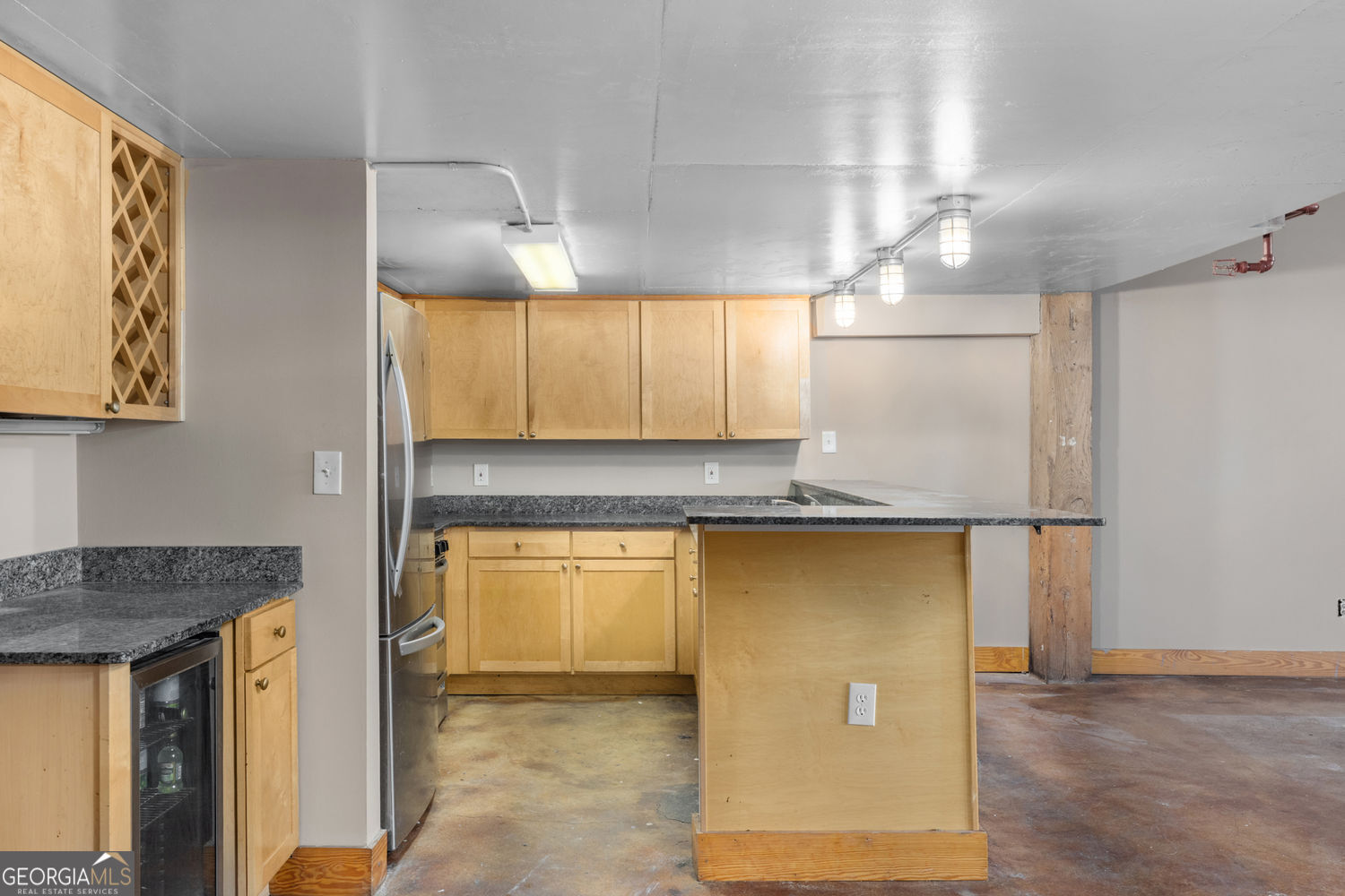 644 Wells Street SW # 16