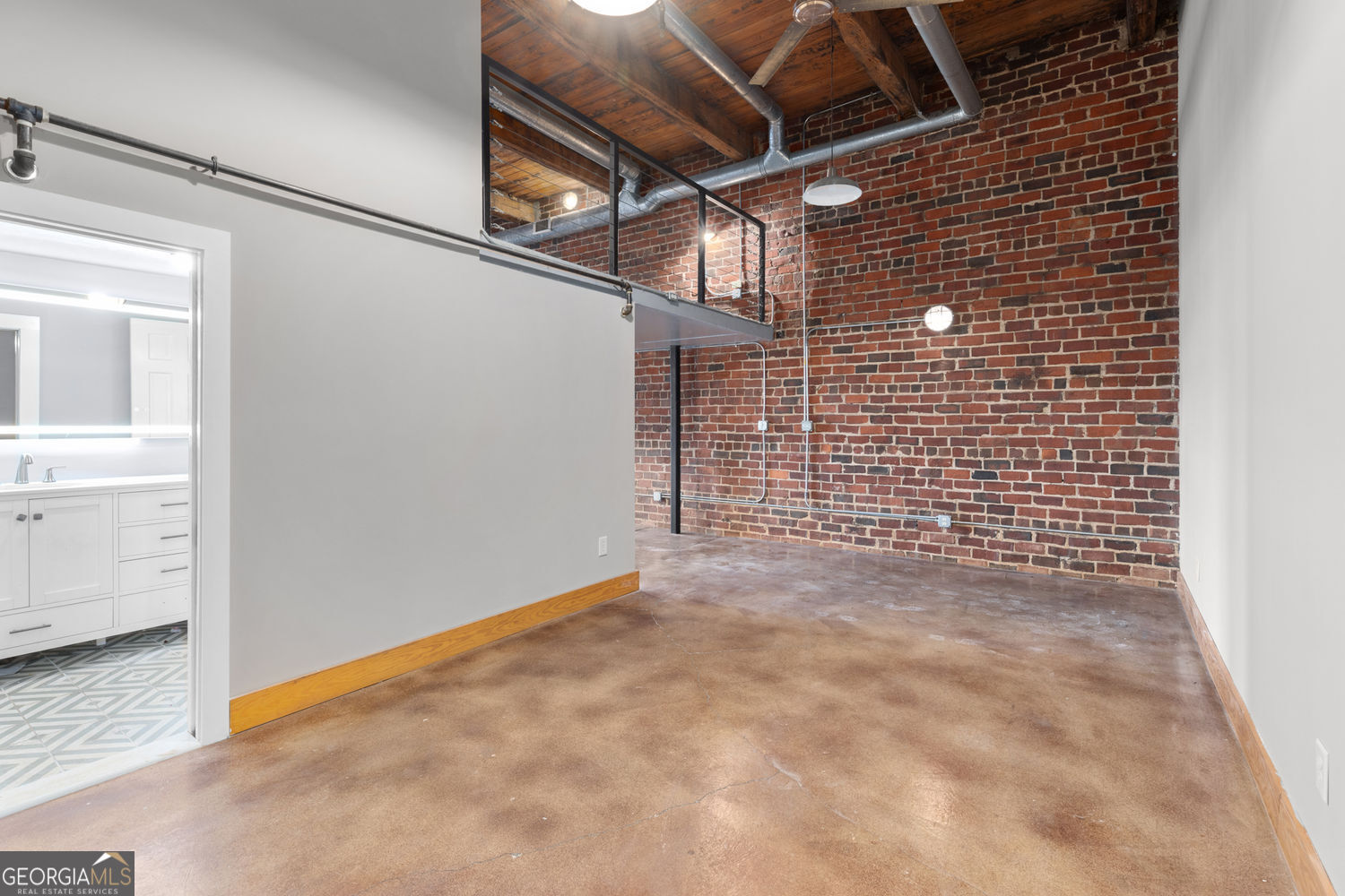 644 Wells Street SW # 16