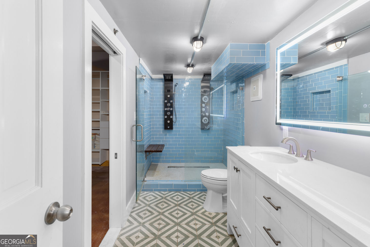 644 Wells Street SW # 16